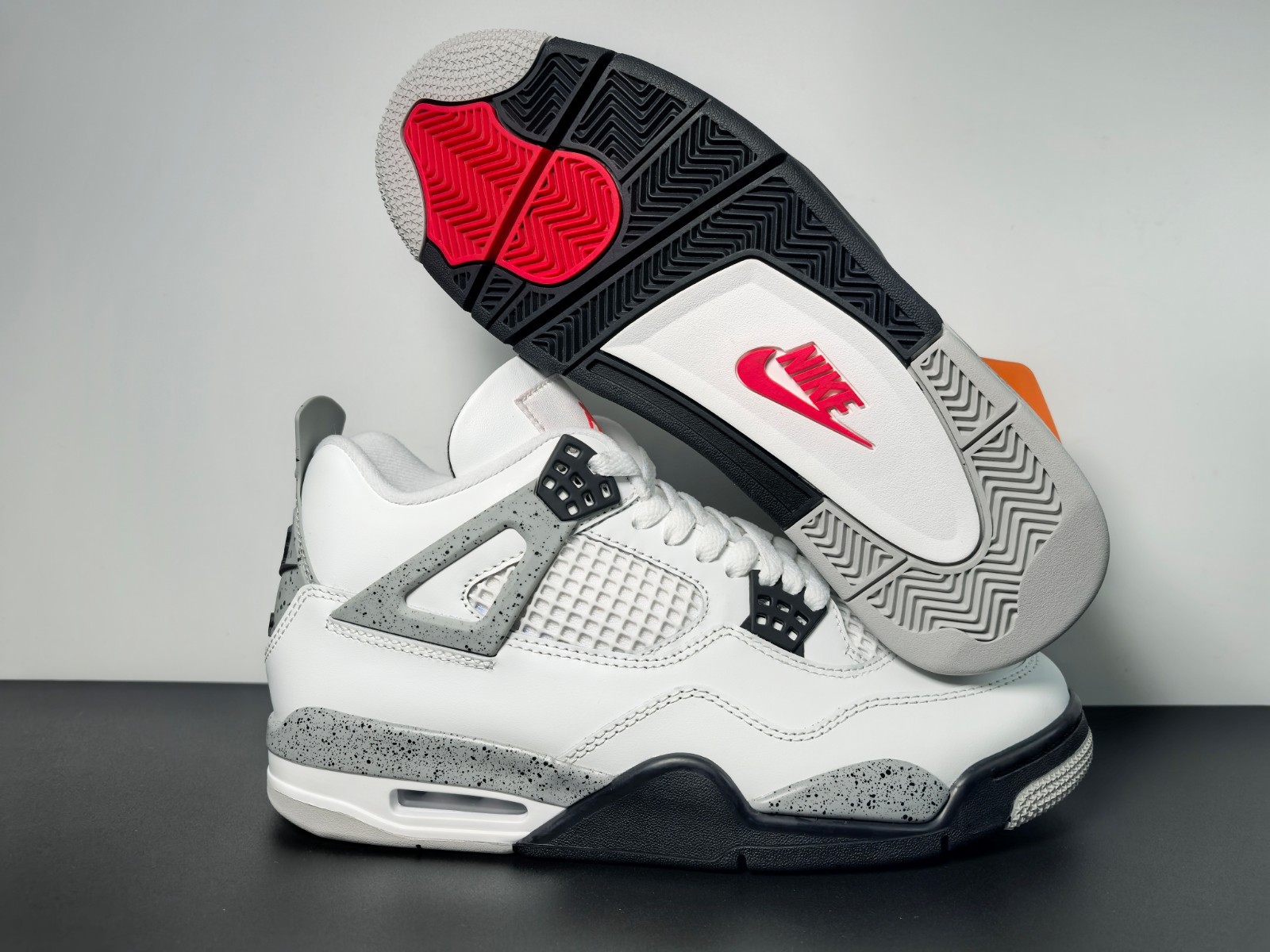 Jordan 4 “White Cement” Men’s Retro Basketball Shoes Mid Top