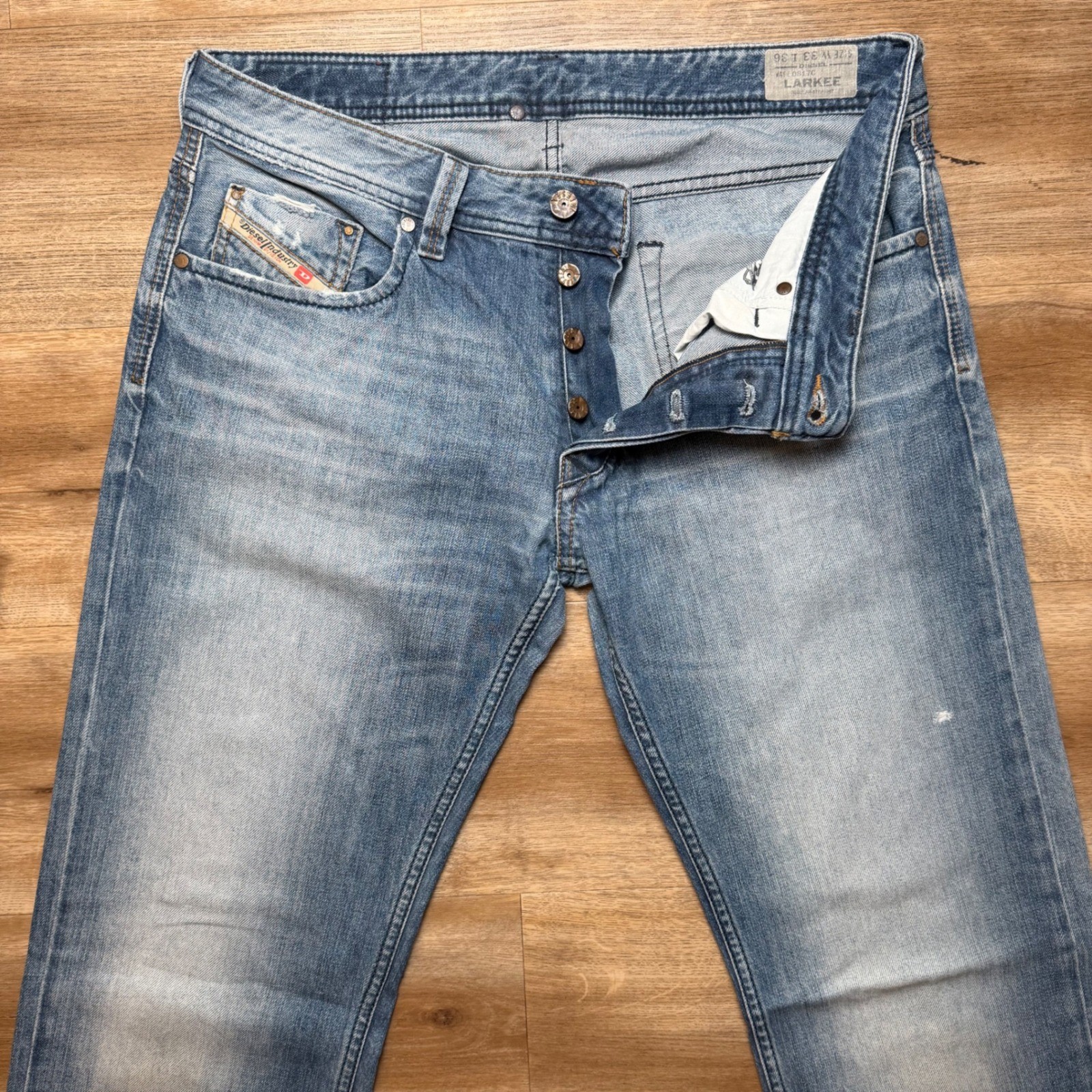 Diesel Larkee Jeans Men 33×36 Blue Regular Straight Leg Wash 0817C Button Fly