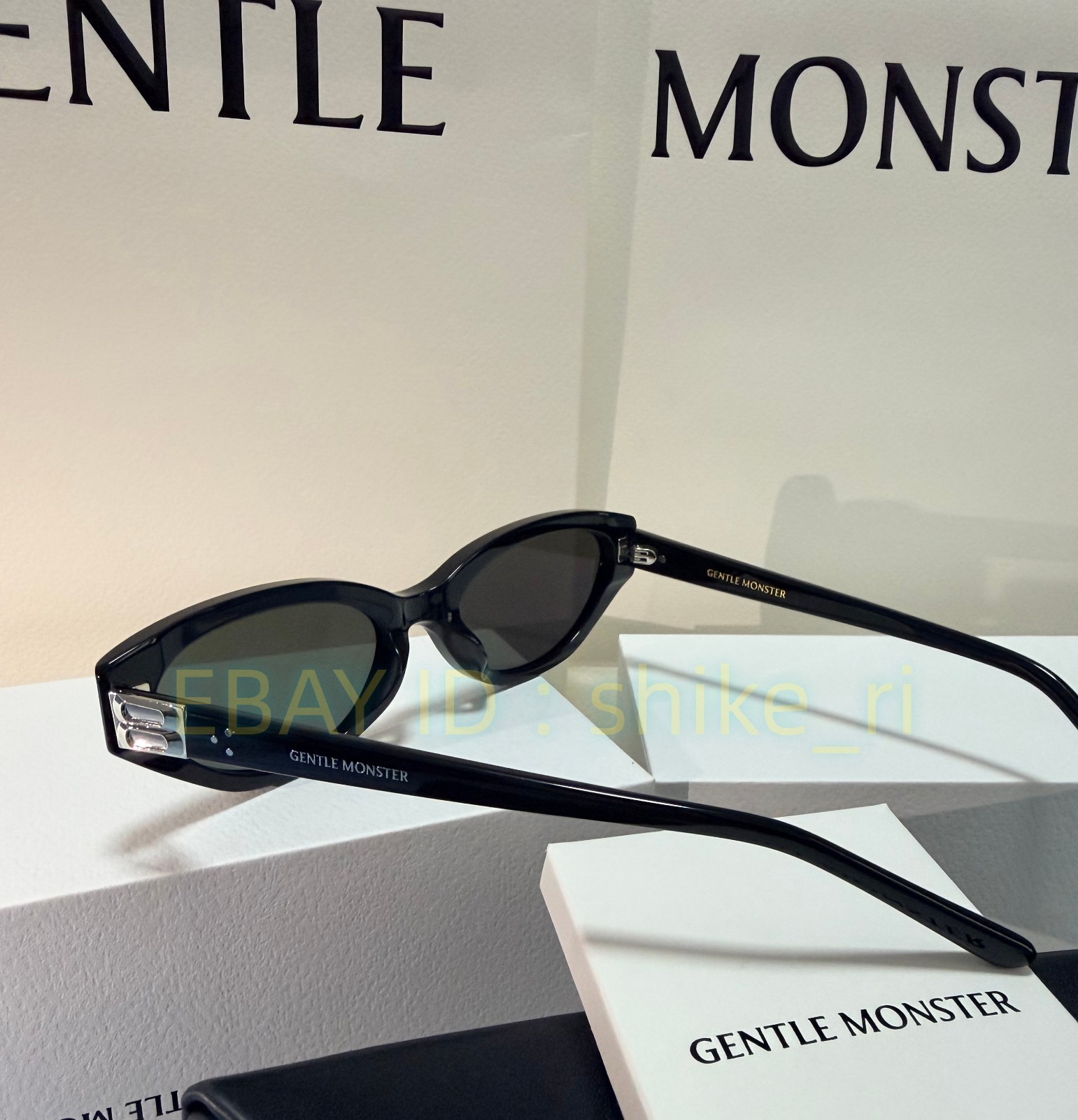 2026 GentleMonster Vanilla 01 Sunglasses Black Frame Black Lenses