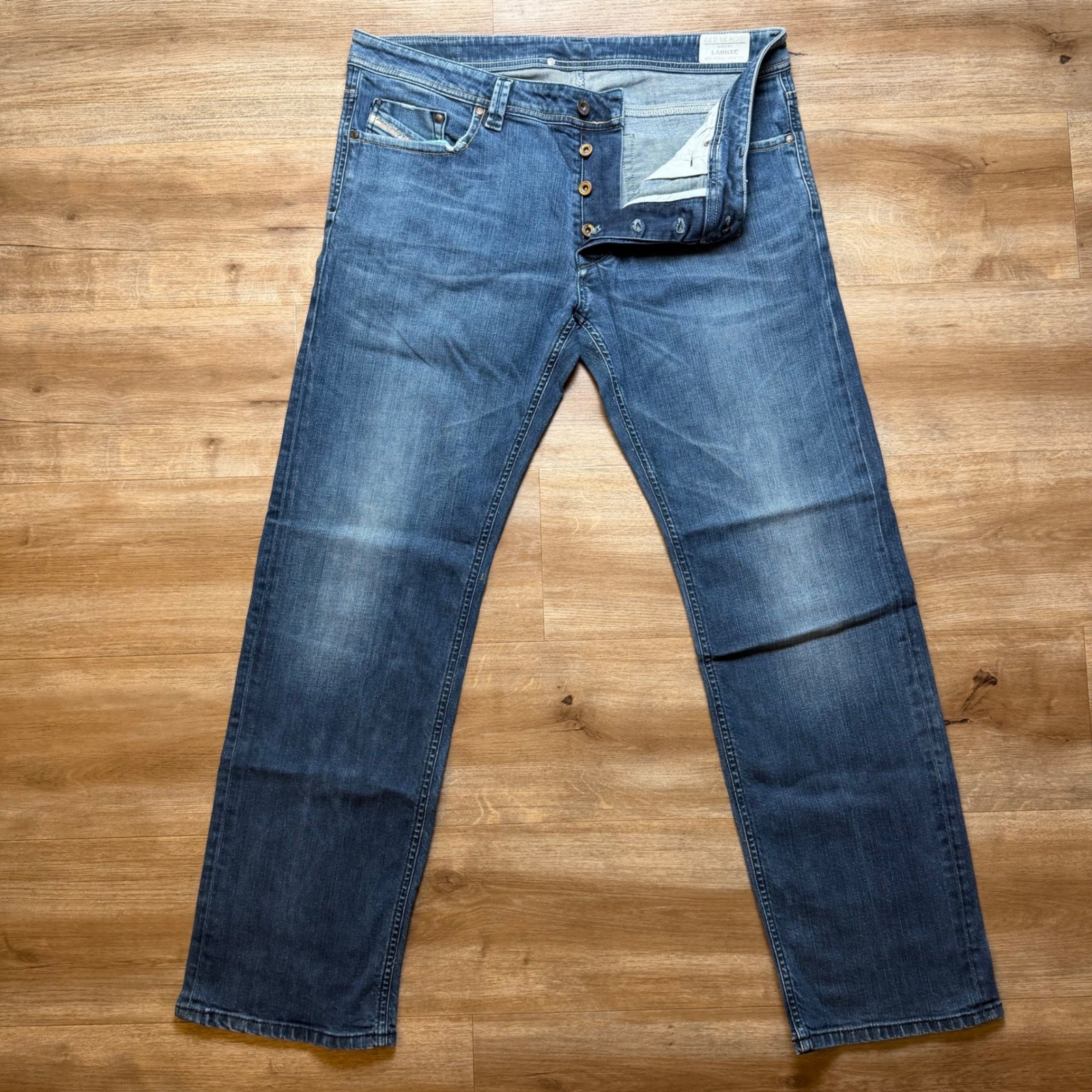 Diesel Larkee Jeans Men 36×32 Blue Straight Leg Stretch Denim Medium Wash 008B2