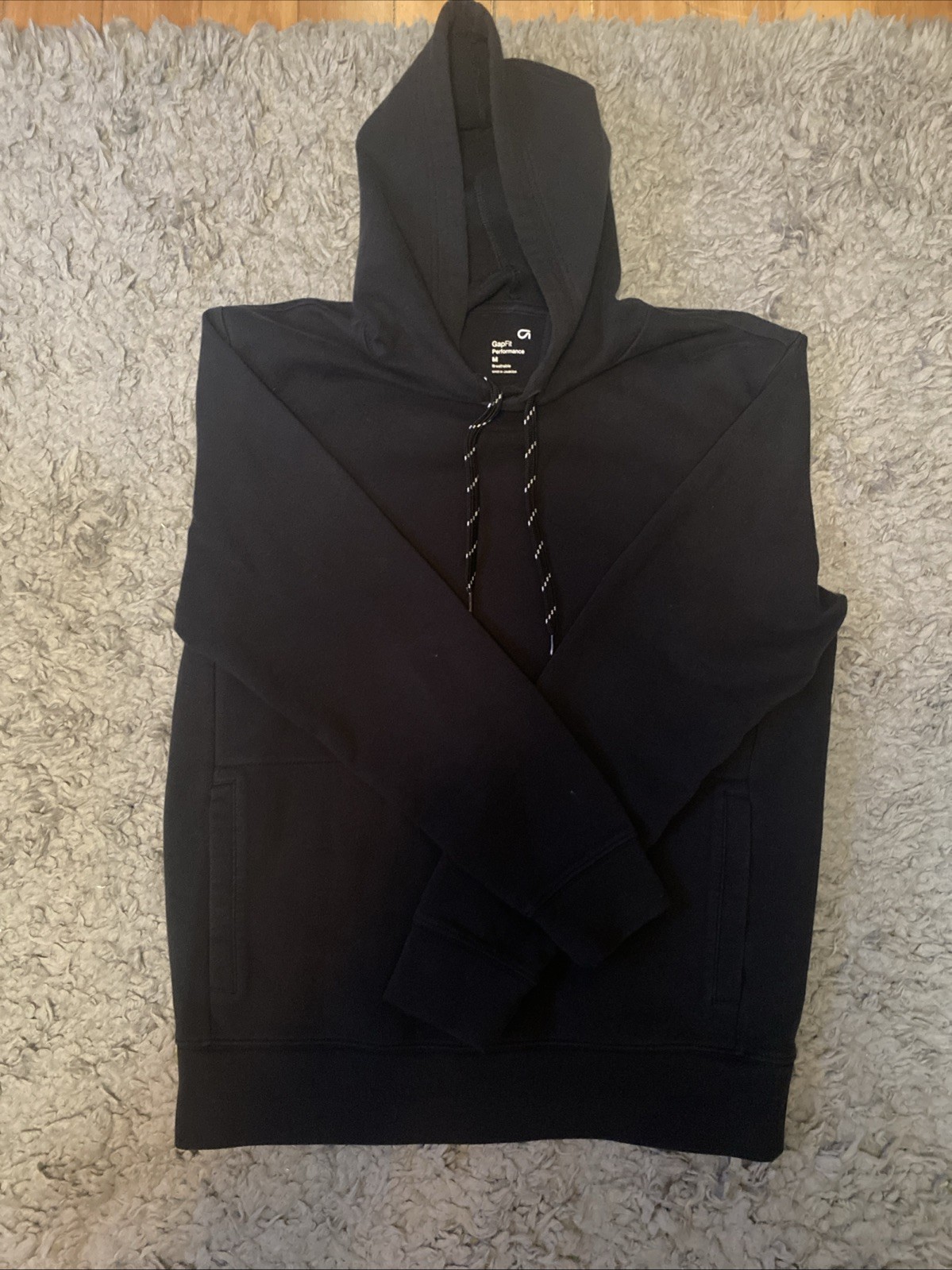 Gap Fit Performance Men’s Sweater Medium Breathable Black Made In Cambodia