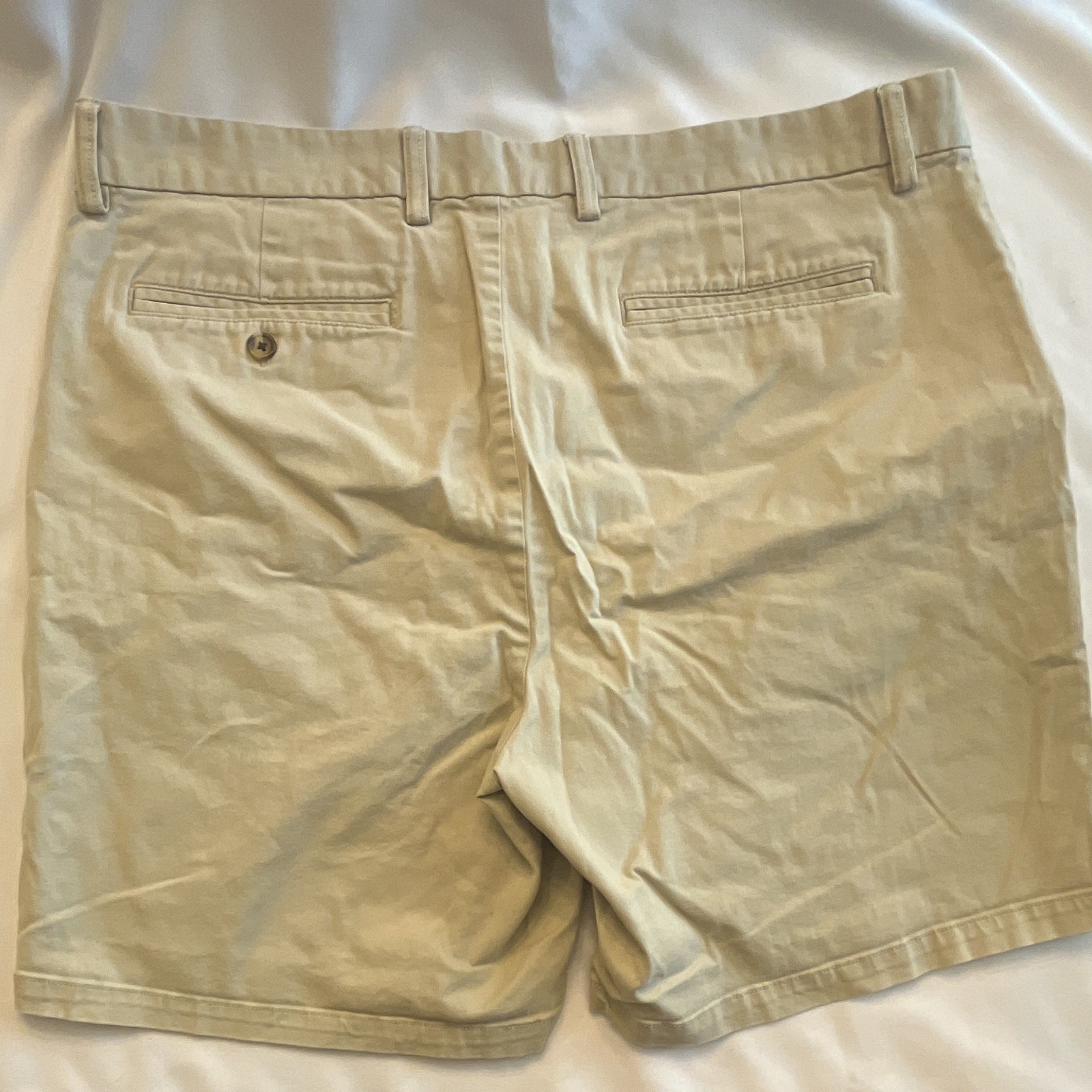 Old Navy Ultimate Slim Built-In Flex Beige Chino Shorts Flat Front Pockets