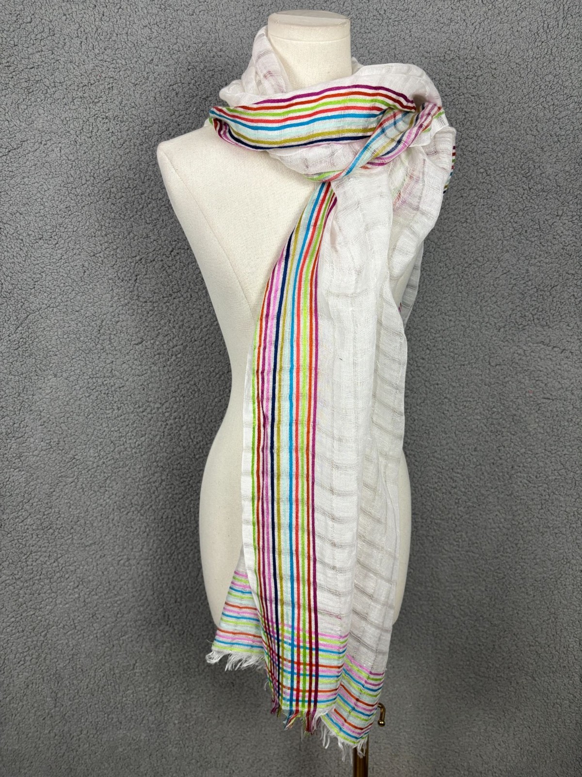 Echo Women’s Oblong Fringed Multifunctional Scarf One Size New Without Tag’s