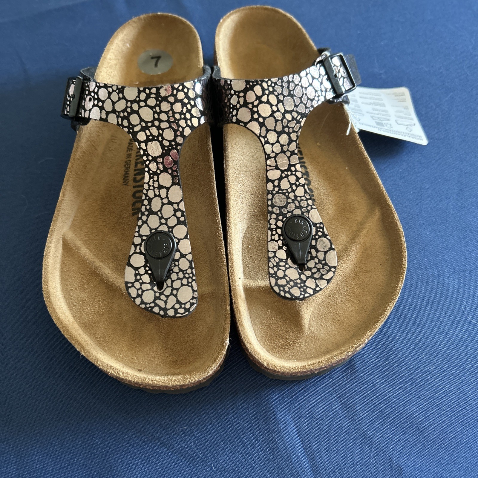 Birkenstock Gizeh Birko-Flor thong metallic stones print sandals sz 7 – 7.5