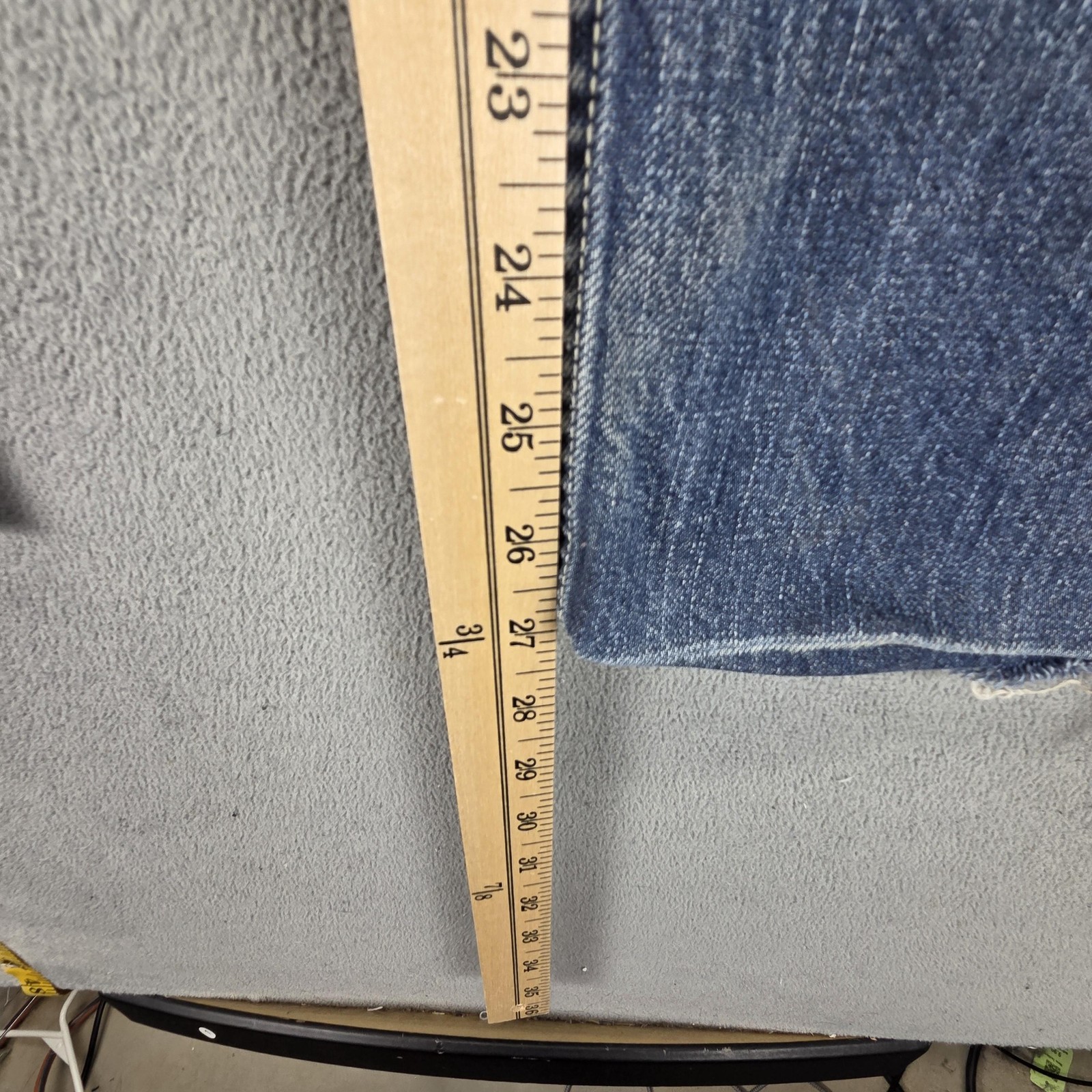 Diesel Jeans Mens 31×32 Blue Larkee Regular Straight Made Italy Button Fly 0088Z