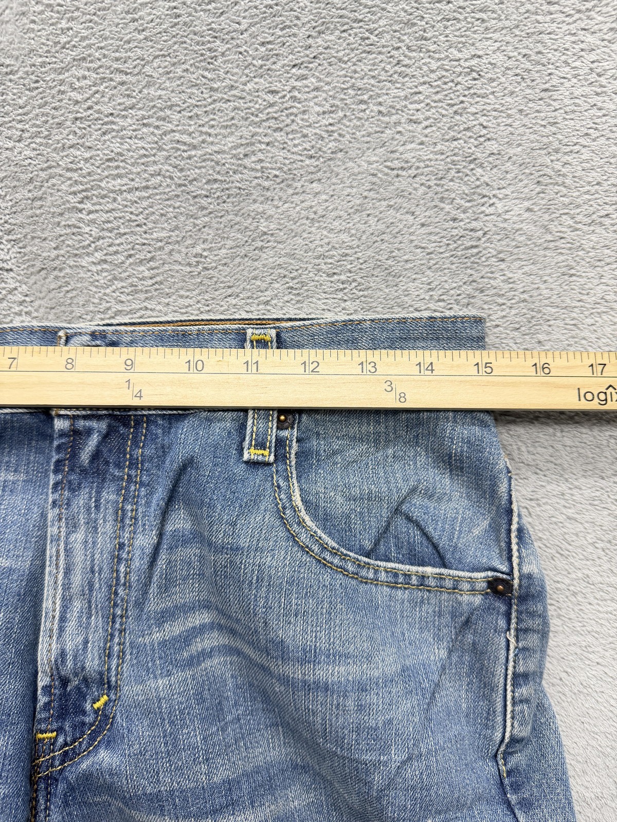 Levis 569 Jeans Mens Measured 30×30 Blue Loose Straight Classic Denim Zip Fly