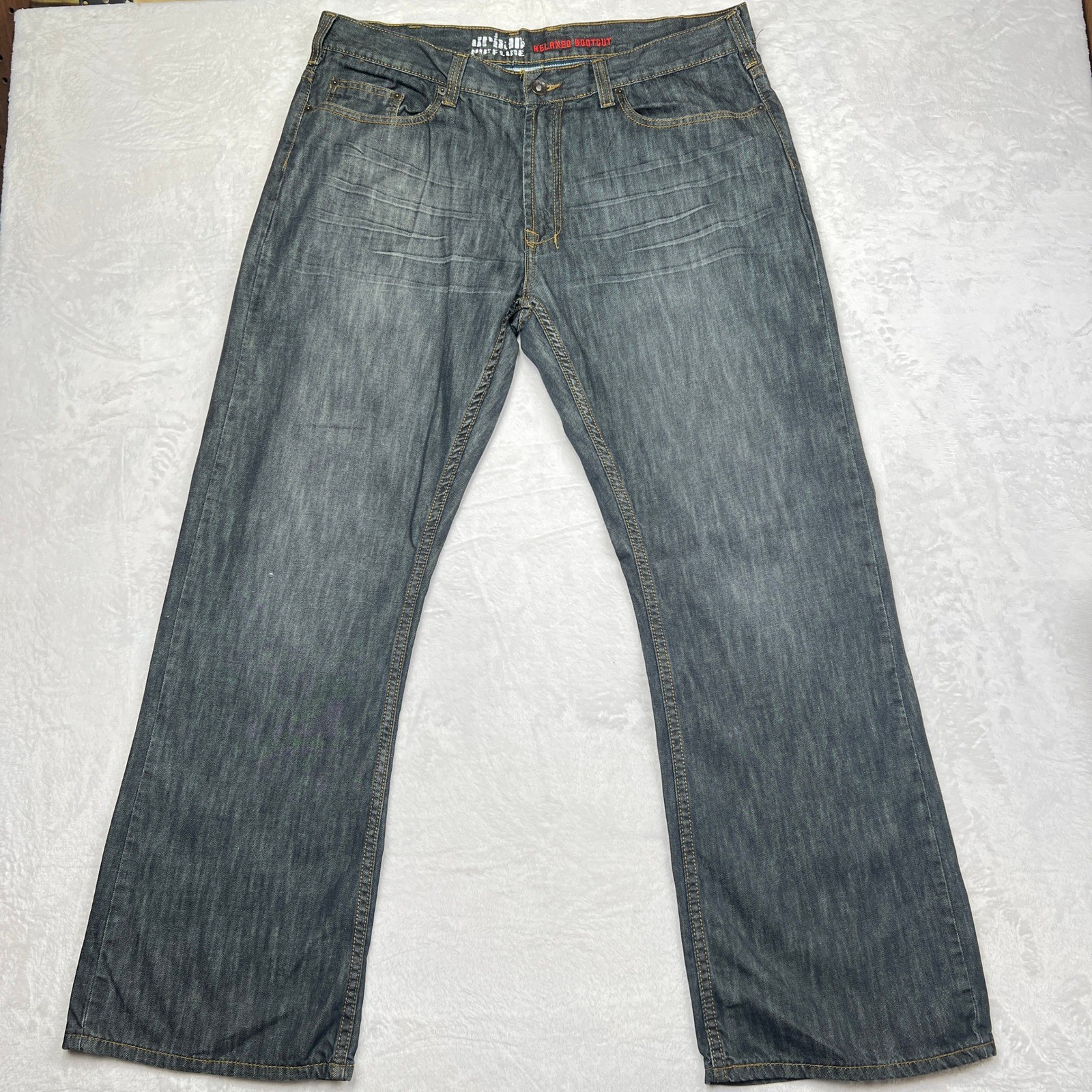 Urban Pipeline Jeans Mens 38×32 Blue Relaxed Bootcut Denim