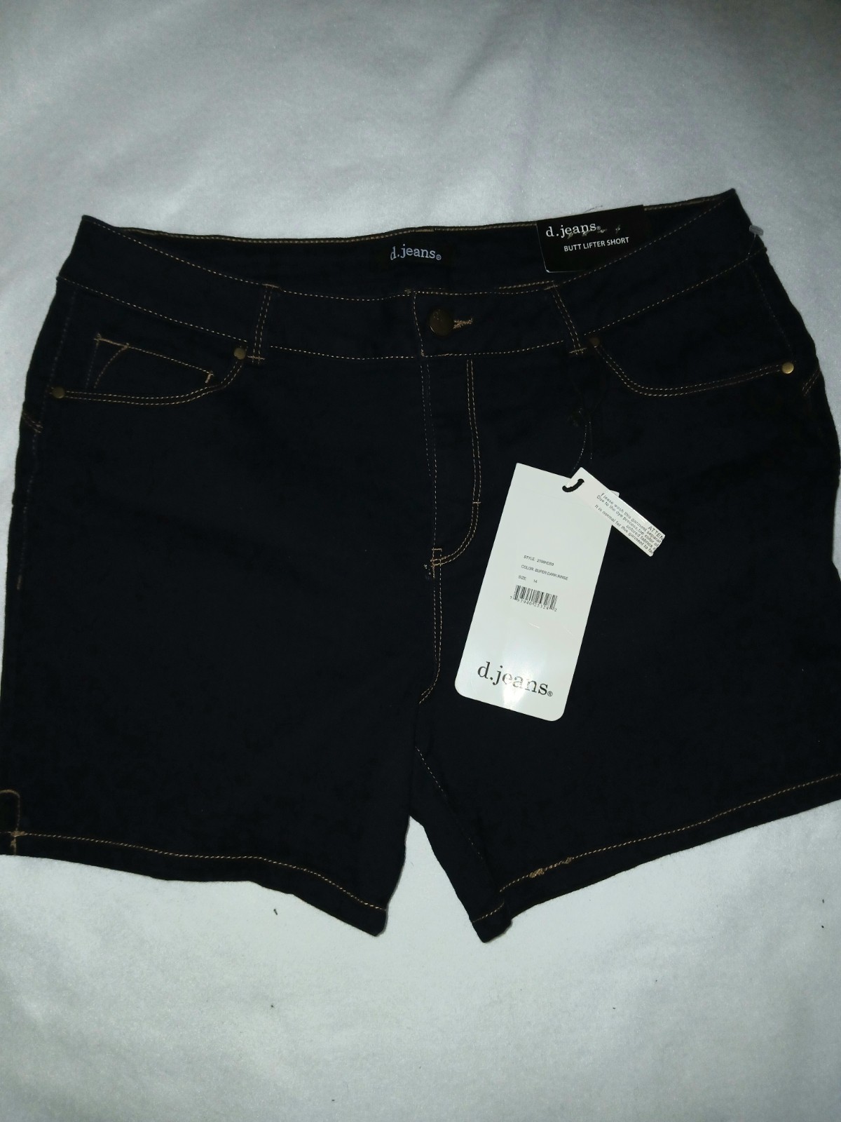 d.jeans Women’s Butt Lifter Denim Shorts Modern Fit Dark Wash Blue Size 14
