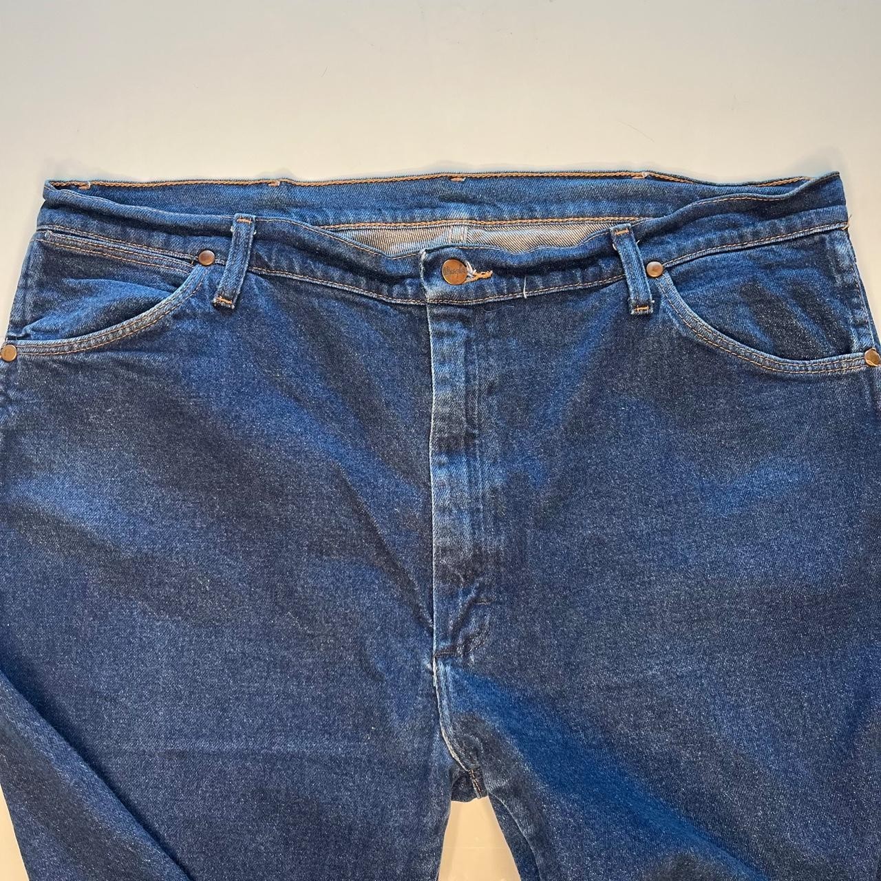 Vintage Wrangler Cowboy Cut jeans Size 40 x 34. Check measurements.