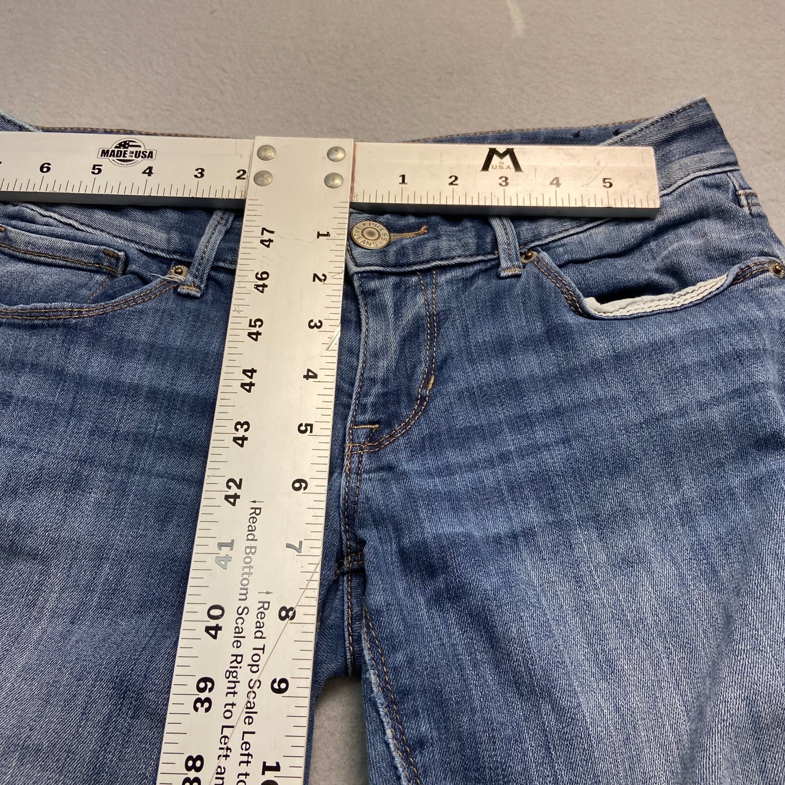 Express Mens Blue Denim Skyscraper Stella Low Rise Bootcut Jeans No Size Tag