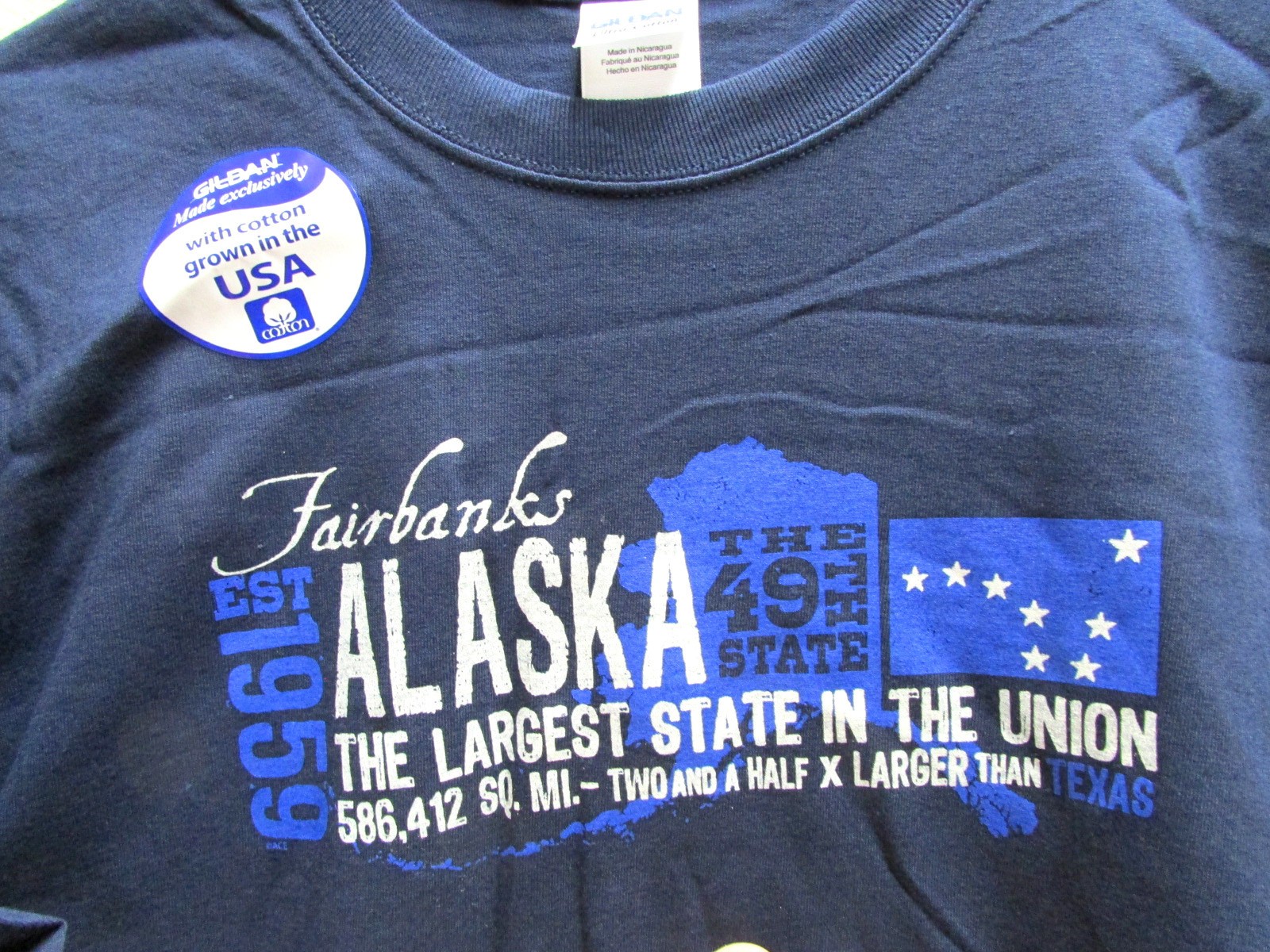 NEW Alaska Tshirt Fairbanks Alaska EST 1959 49th State Medium to XL Blue