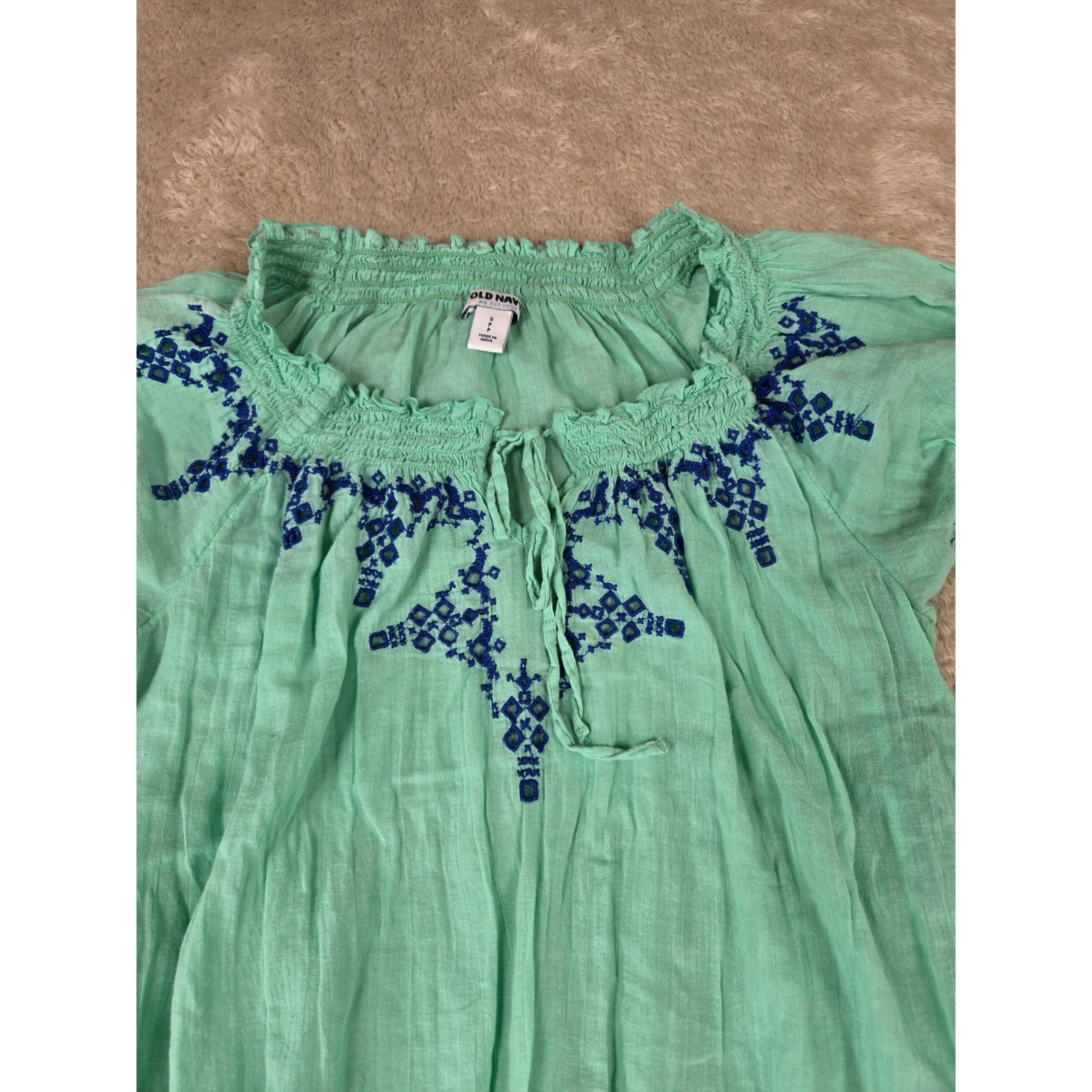 Old Navy Womens Small Mint Green Embroidered Smocked Cotton Gauze Peasant Top