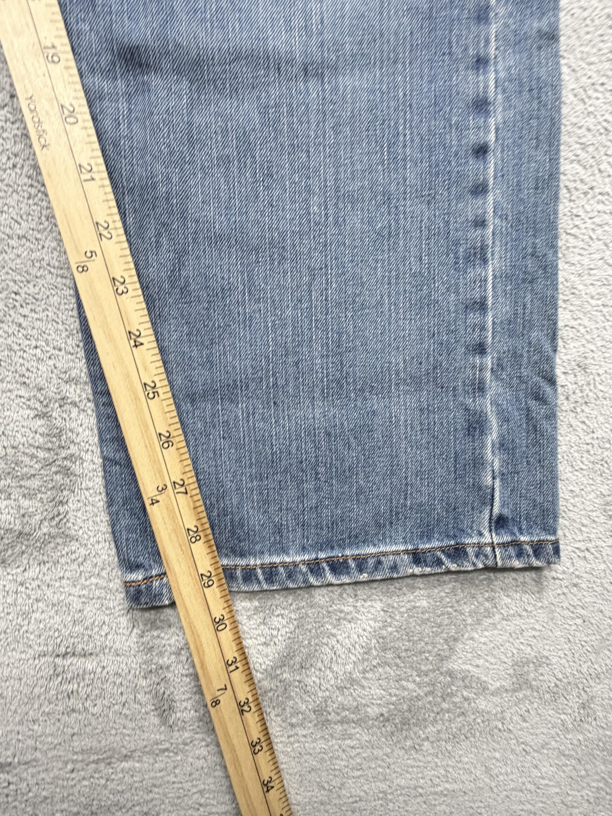 Levis 569 Jeans Mens Measured 30×30 Blue Loose Straight Classic Denim Zip Fly