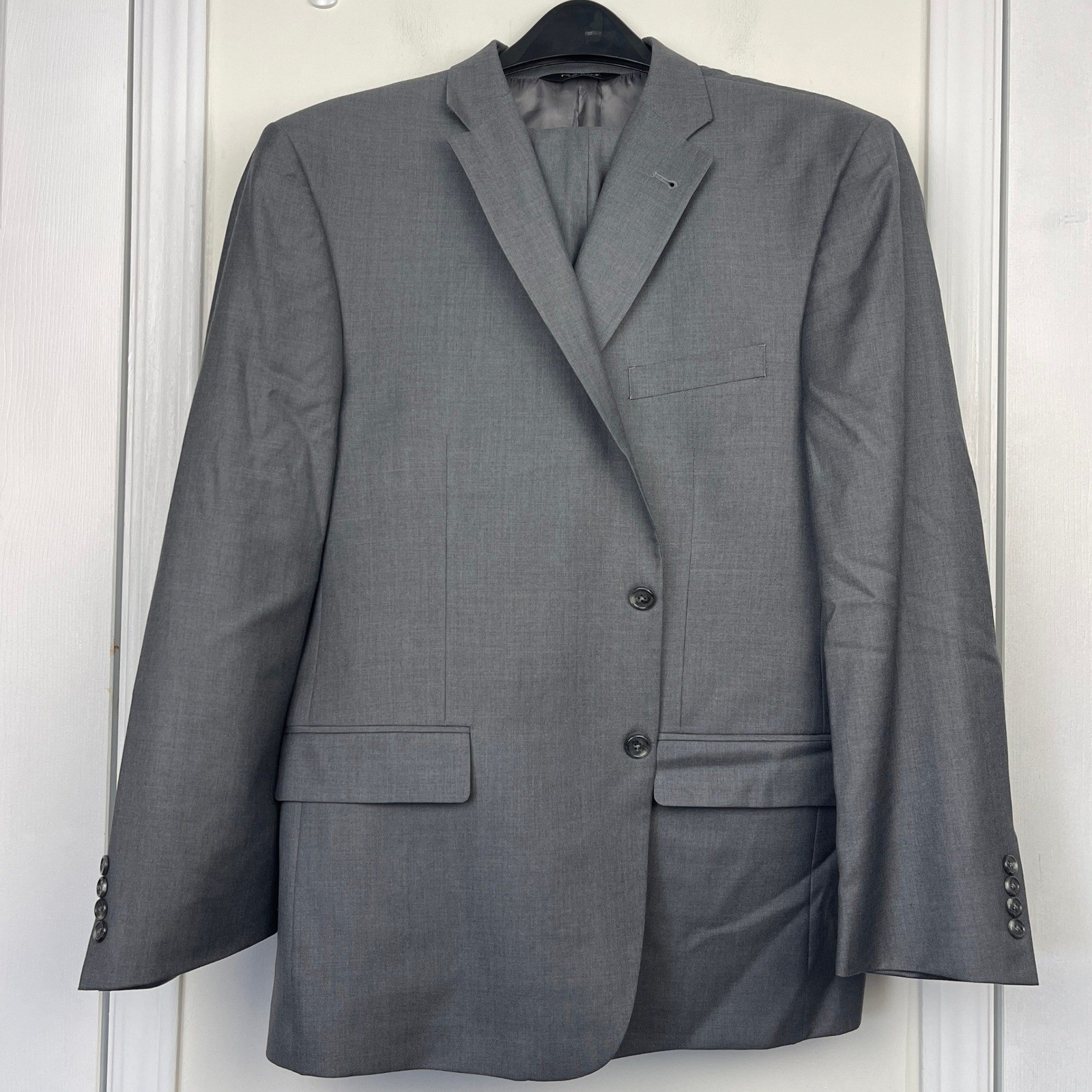 Jos. A. Bank 2-Piece Suit Mens 46R 40×29 WOOL +SILK Tailored Fit Flat Front Gray