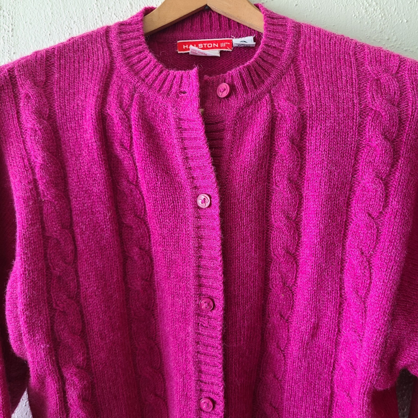 Halston III 100% wool Cardigan Sweater Women’s L Raspberry Red Vintage 1990’s