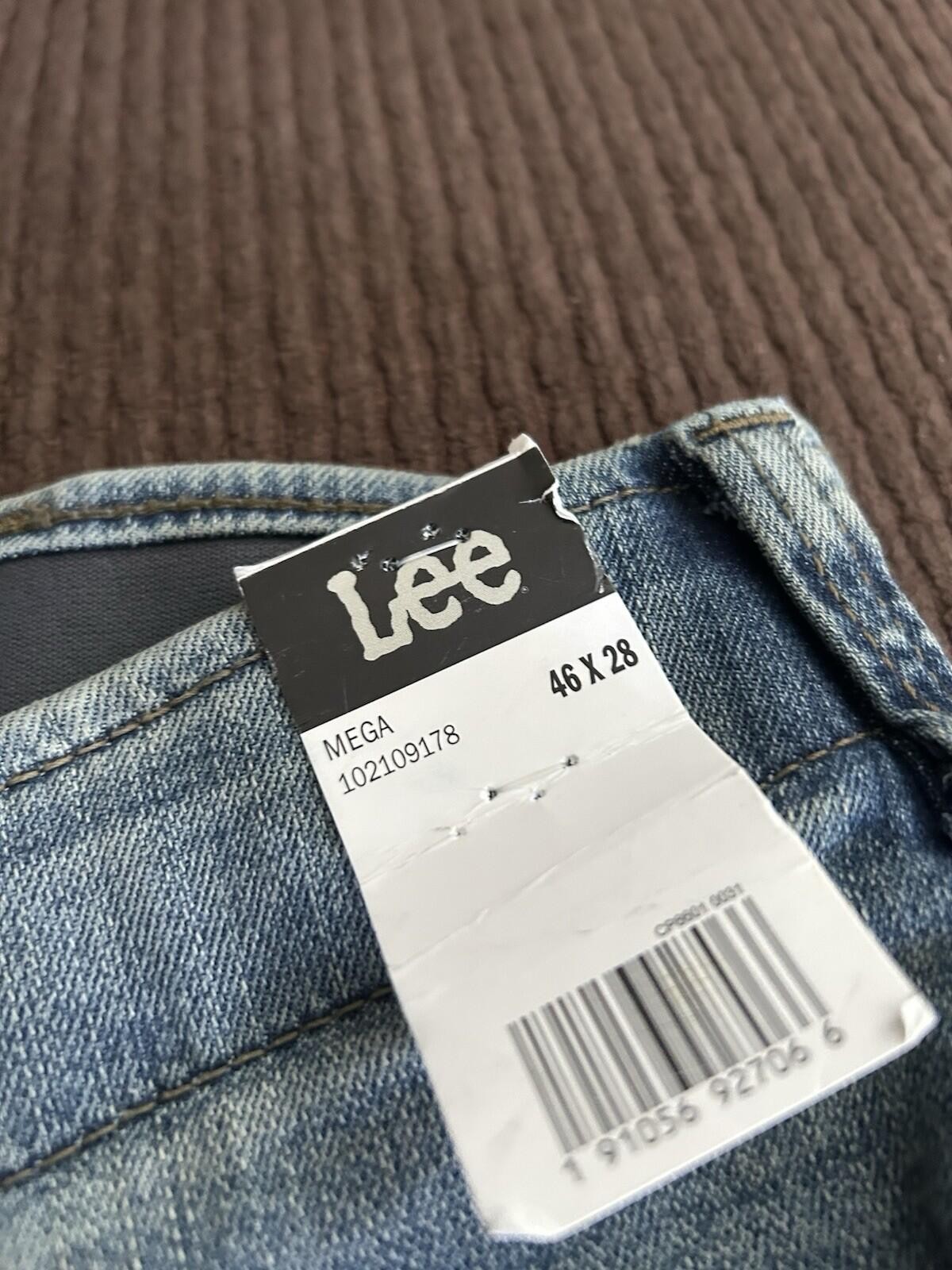 Lee Extreme Motion Men’s Jeans 46×28 NWT Blue Big & Tall Relaxed Straight Leg