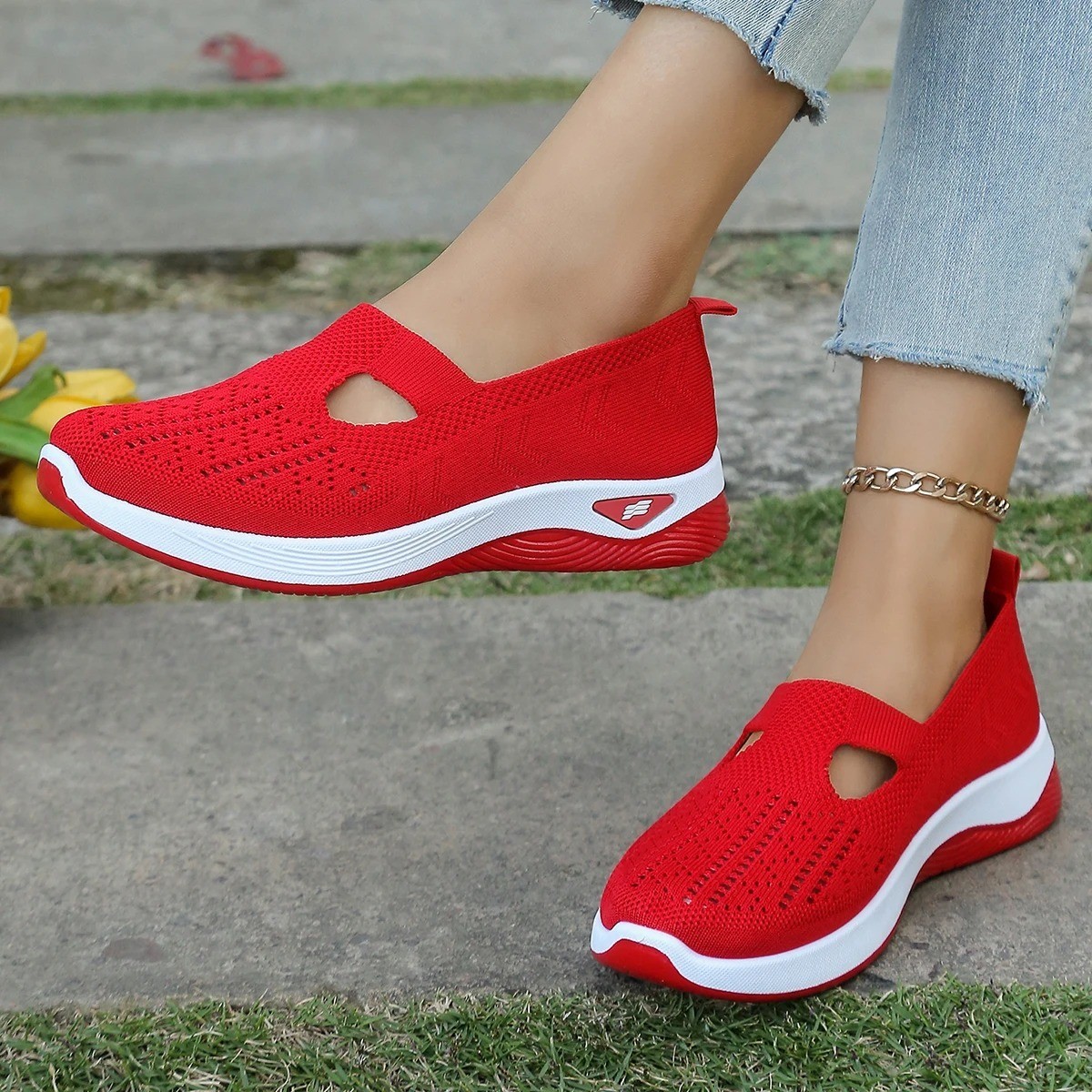 Women Mesh Flats Shoes Breathable Slip On Walking Sneakers Soft Non Slip Casual