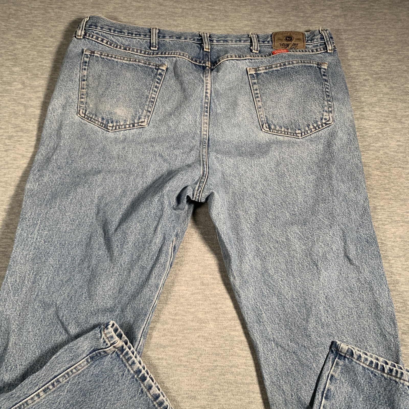 Wrangler Jeans Mens 46×29 Blue Straight Leg Regular Fit Denim 96501SW Cotton
