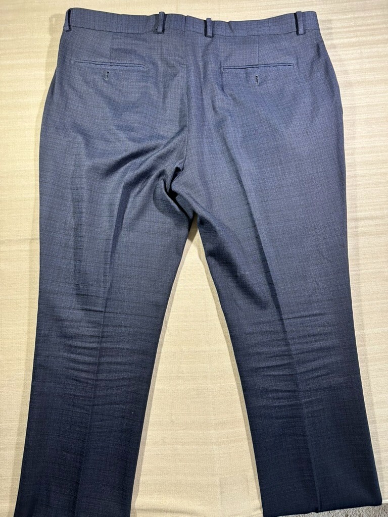 Lineage Men’s 2 Pcs Size 46L Suit / 40×32 Pants Navy Blue Color Mint cond #1089