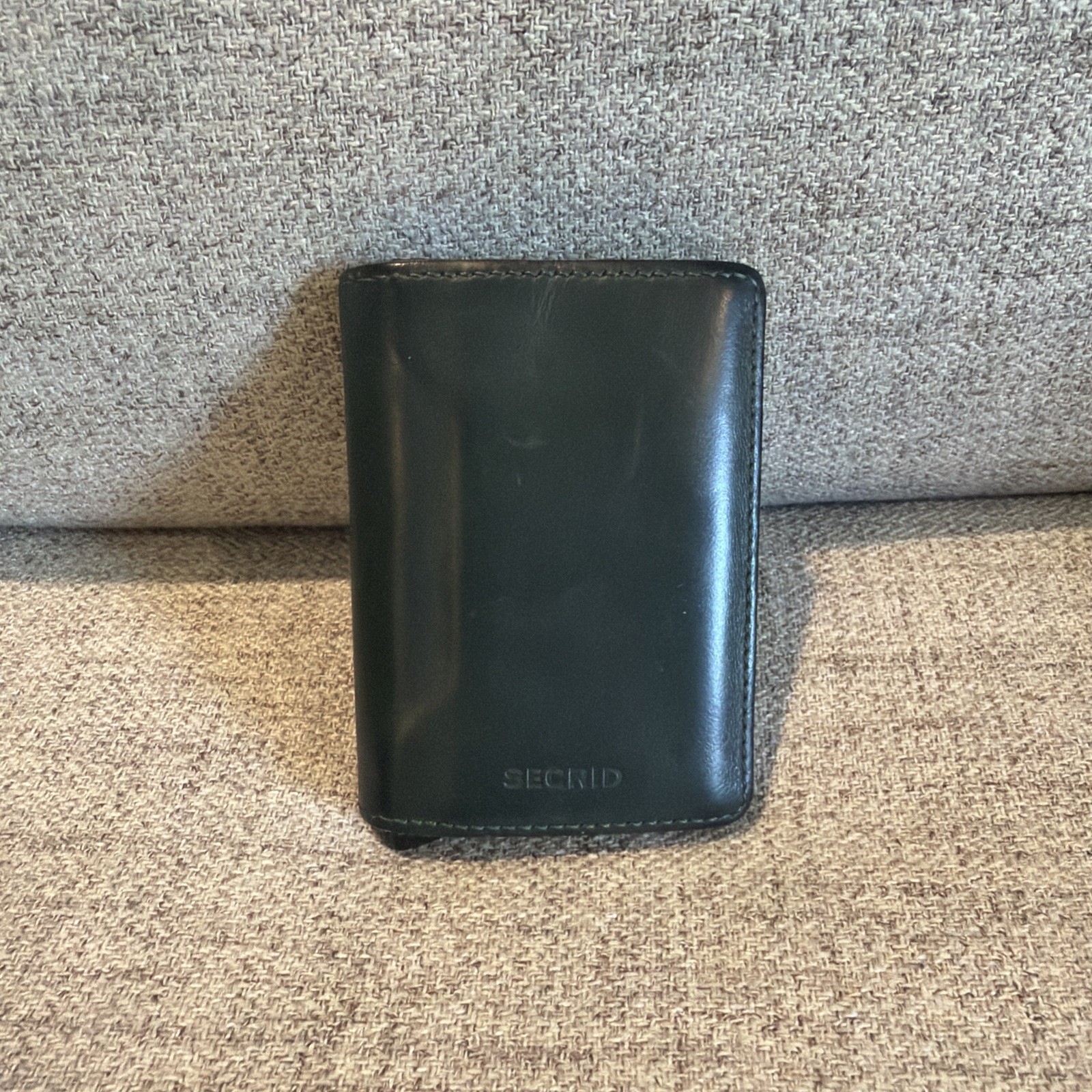 Secrid Slimwallet GREEN Leather Gently Used