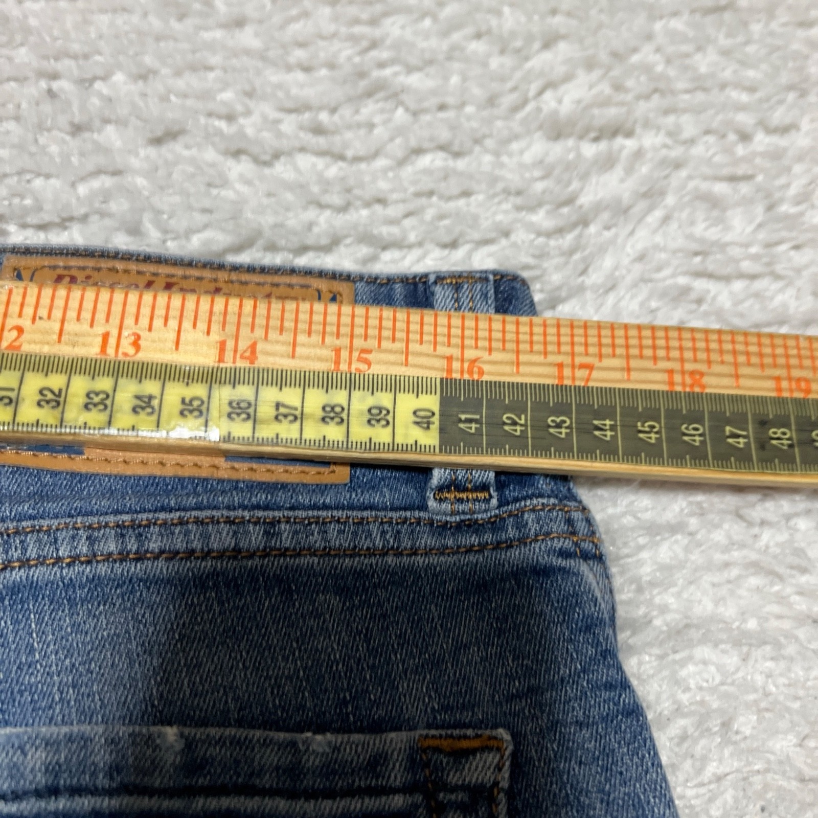 Diesel Jeans Men 32×32 Blue 1985 Larkee Straight Fit Relaxed Denim Casual