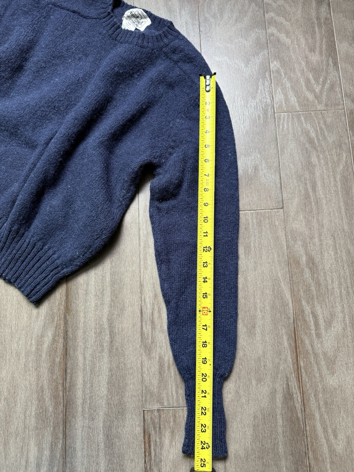 Women’s The Woolruch Woman 100% Wool Sweater Navy Blue Size Large