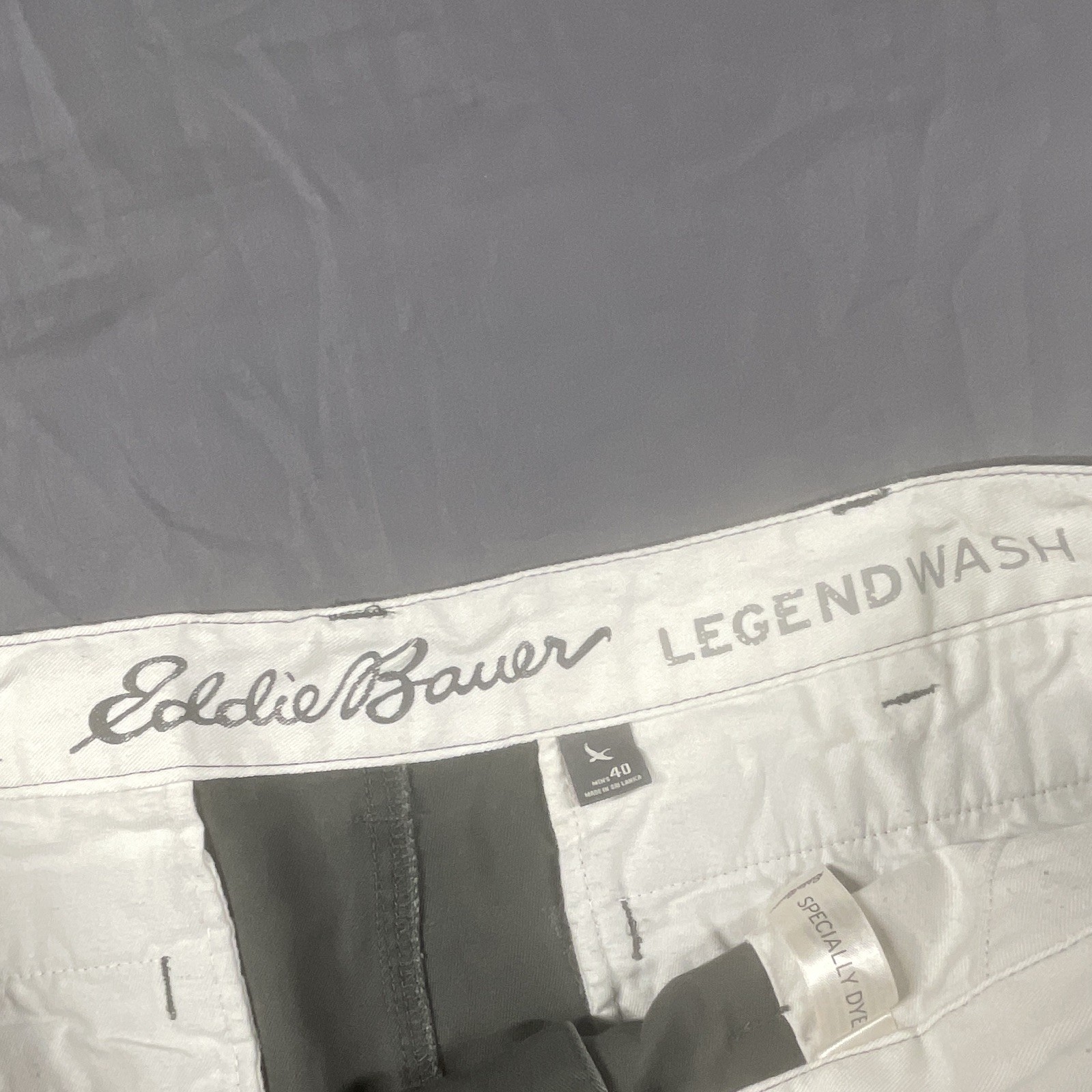 Eddie Bauer Legendwash Men’s Green Cargo Shorts Cotton Canvas Zip Pockets