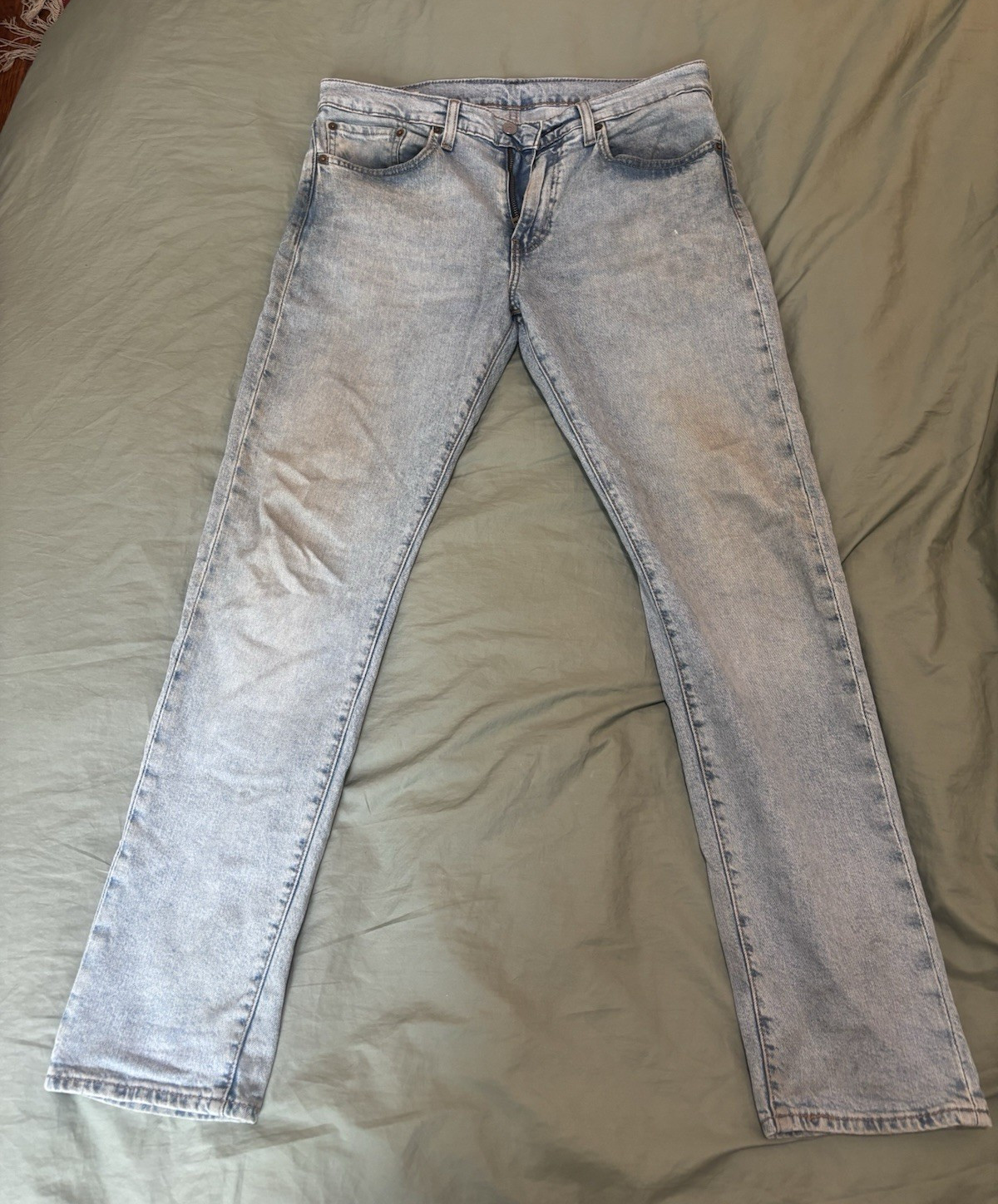 Levi Strauss & Co. Men’s Blue 500 Series Tapered Mid Rise Light Wash Jeans