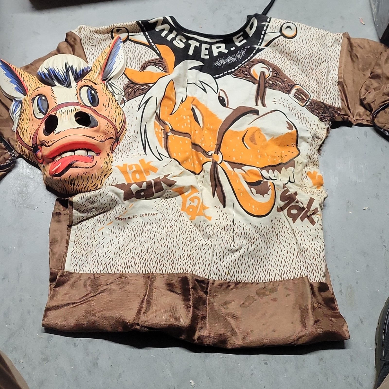 Rare ben cooper Mr. Ed the talking horse Horse large 12-14 mask and costume