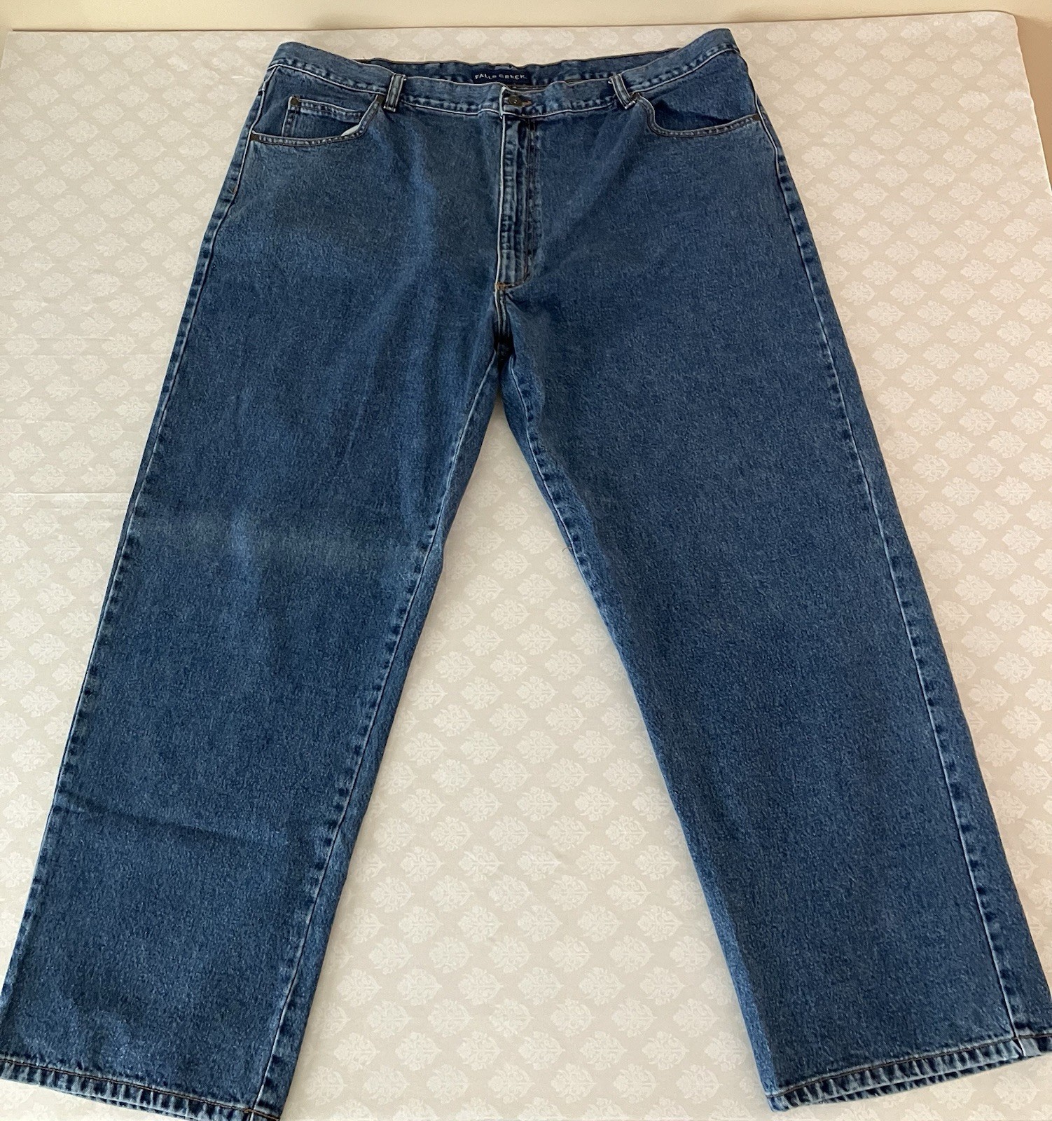 Men’s Falls Creek Denim Jeans Relaxed Fit Size 44×32 Medium Wash Cotton Blend