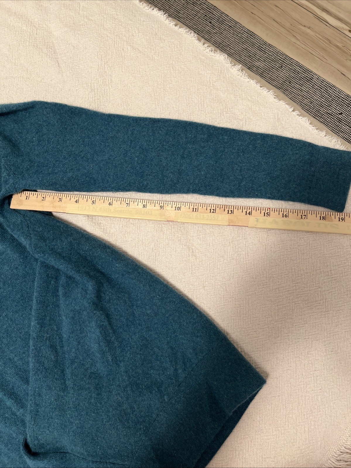 100% Cashmere Unique A Line Teal Women’s M Sweater Long Sleeve Round Neck