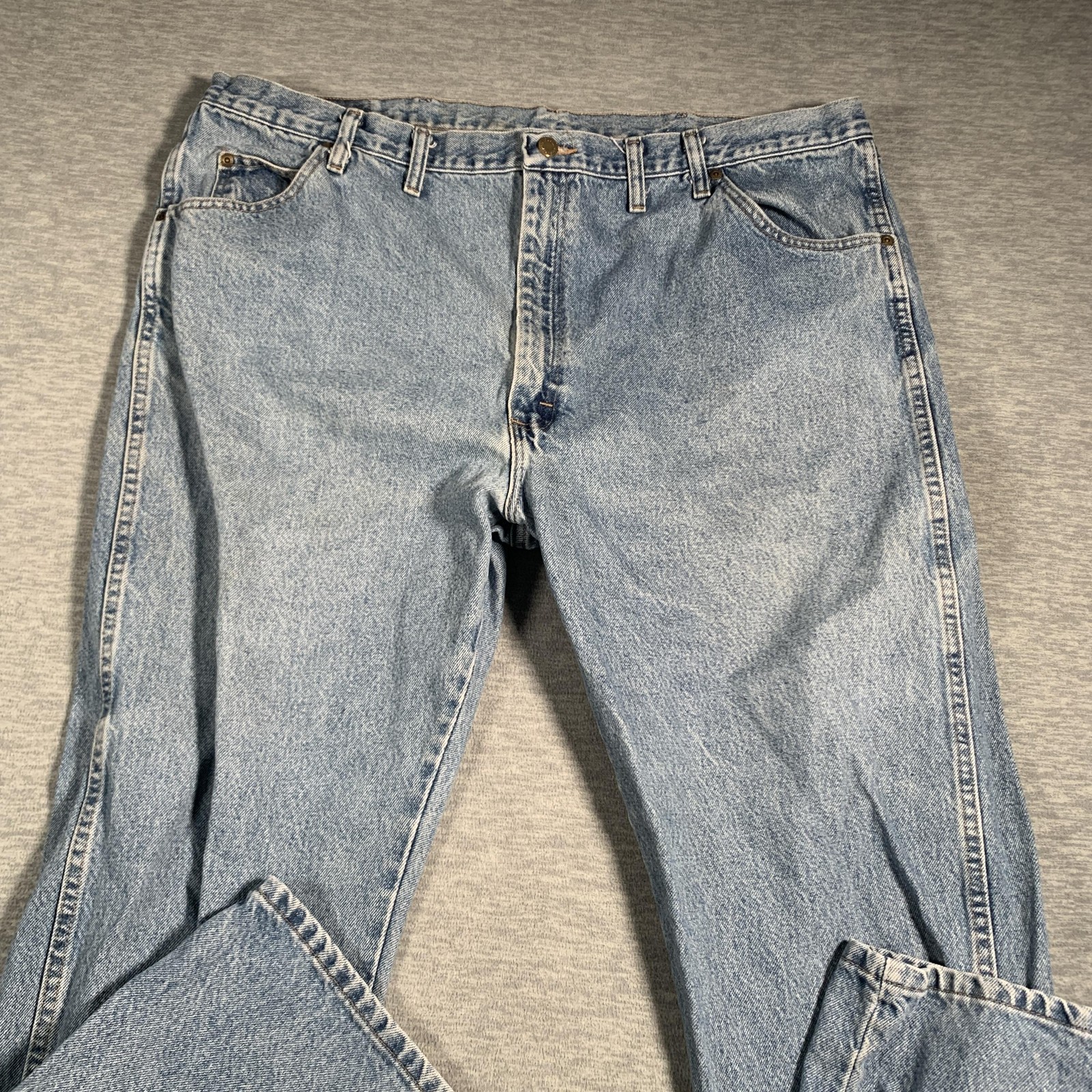 Wrangler Jeans Mens 46×29 Blue Straight Leg Regular Fit Denim 96501SW Cotton