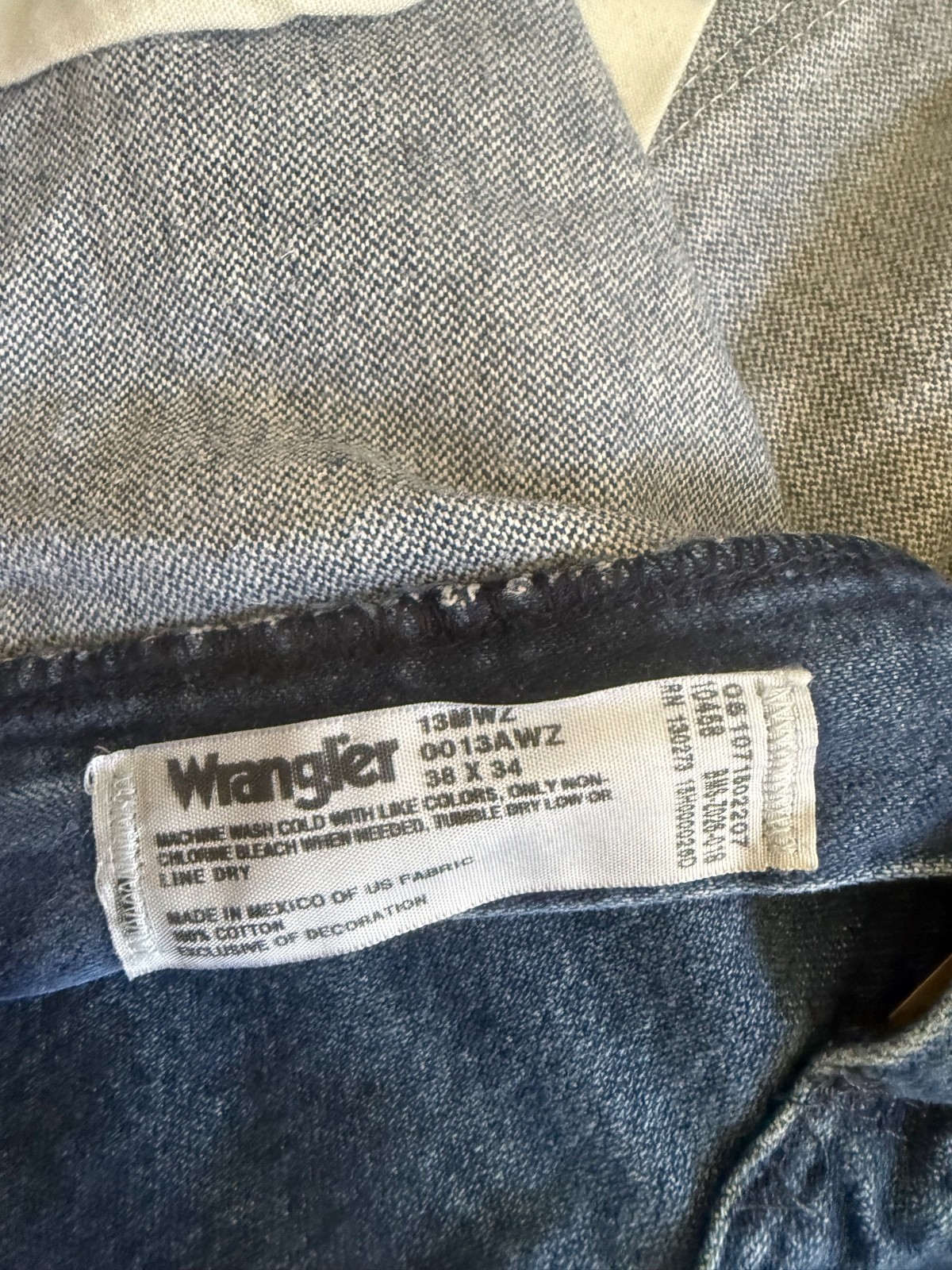 2 (two) pairs of Wrangler jeans si3 38/34