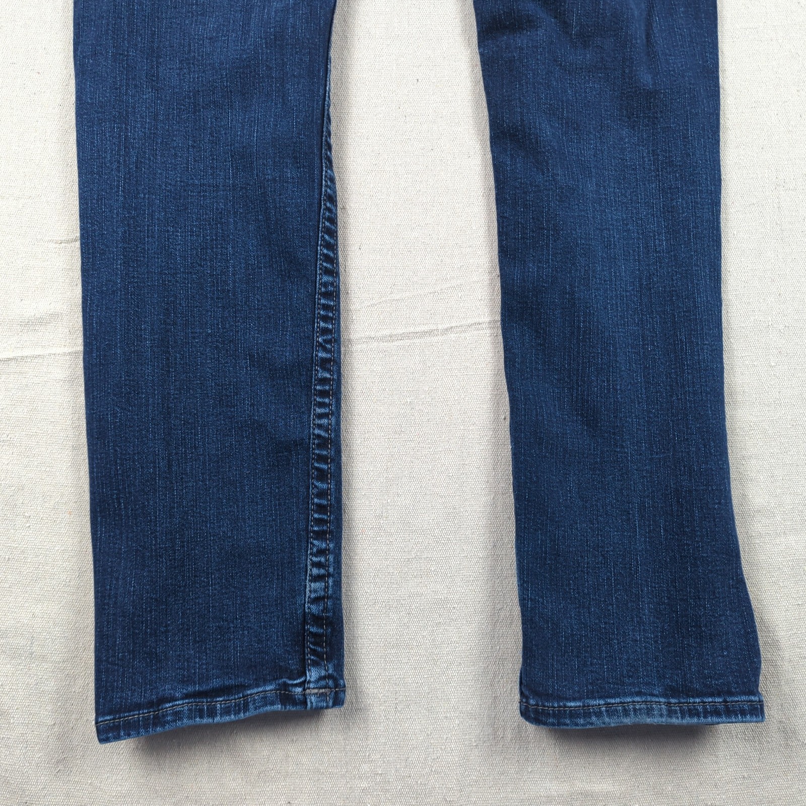True Religion Jeans Mens 33×31 Blue Rocco Relaxed Skinny Stretch Casual Preppy