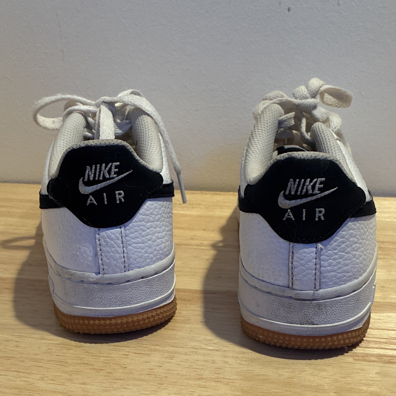 Nike Air Force 1 Low White Black Gum Leather LaceUp Rubber Sole Sneaker (No Box)