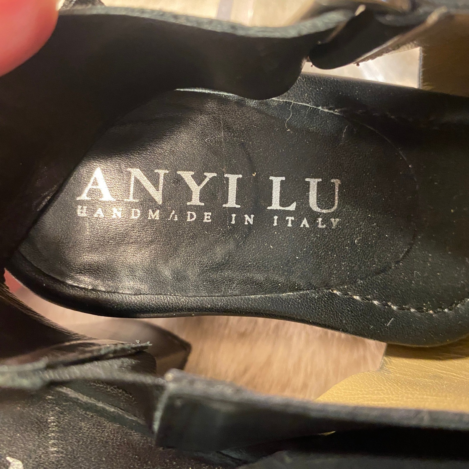 Anyi Lu Athena Pewter Metallic Black Calf Leather Heel Handmade In Italy Sz 38EU