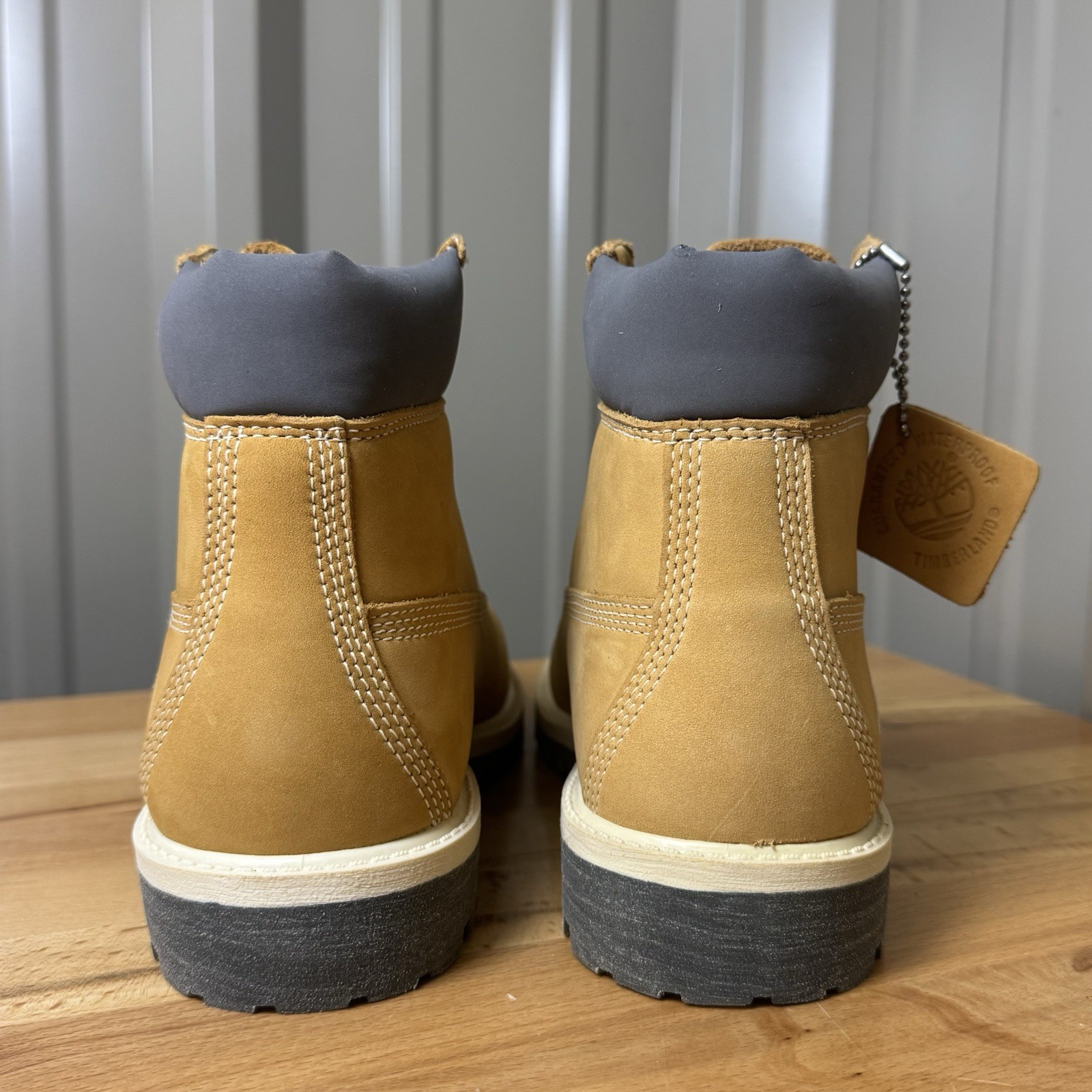 Timberland 6-Inch Premium Waterproof Boot Wheat Nubuck Youth 5Y NIB