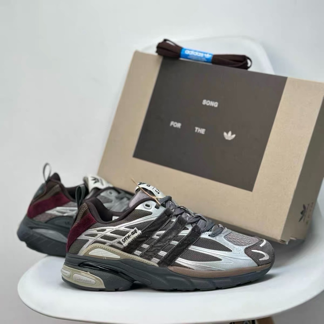 Song for the Mute x adidas Originals Adistar Cushion Metallic JH 9009