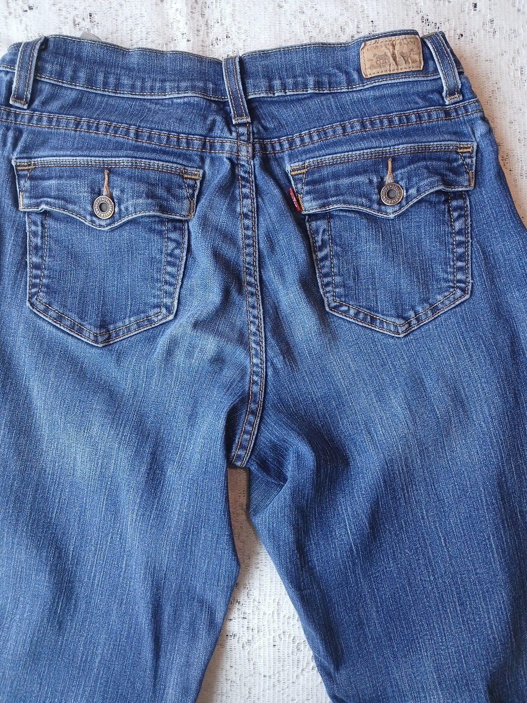 Levis 512 Perfectly Slimming Womens Jeans Size 8M (Waist 28) Bootcut Mid Rise