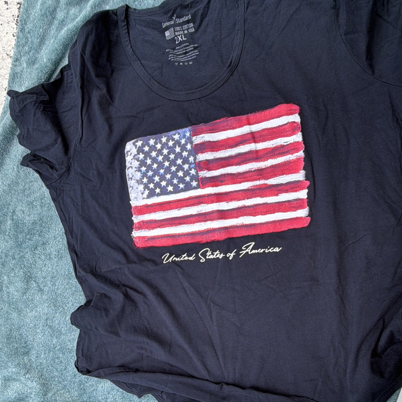 4th of July Women’s 2XL Navy USA Flag Graphic Scoop Neck Short Sleeve Tee