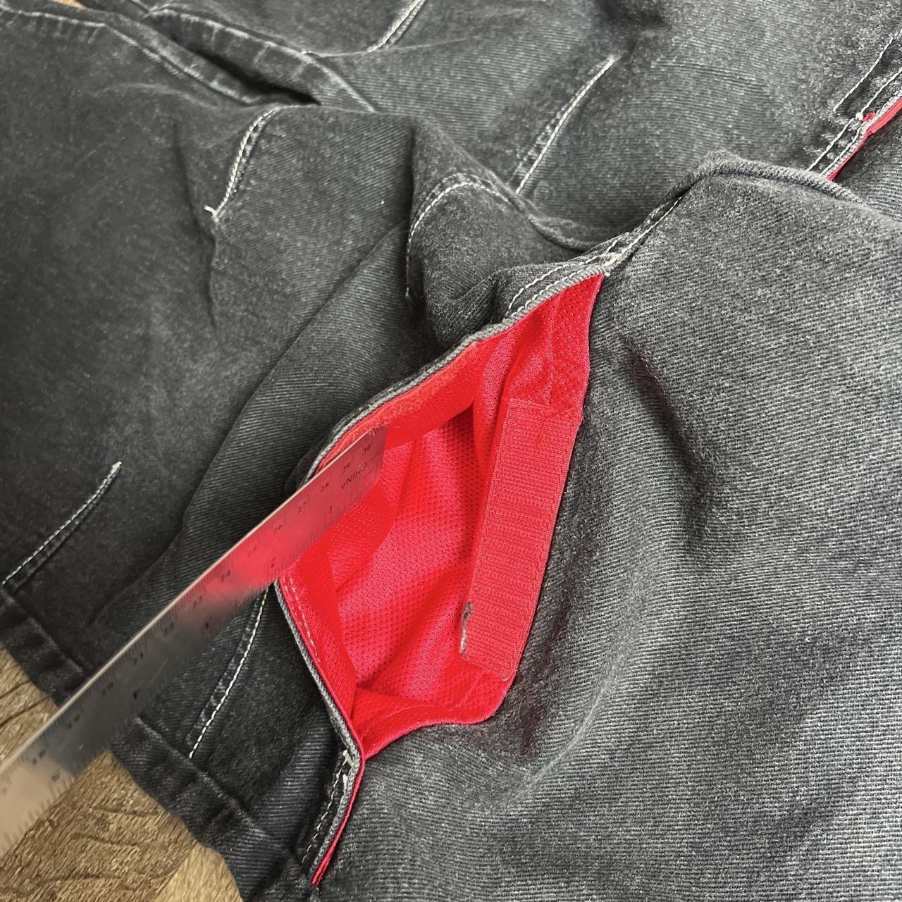 Vintage 90s Made in USA Jnco Faded Black &White Stitching Knee Cargo Pants 31×30