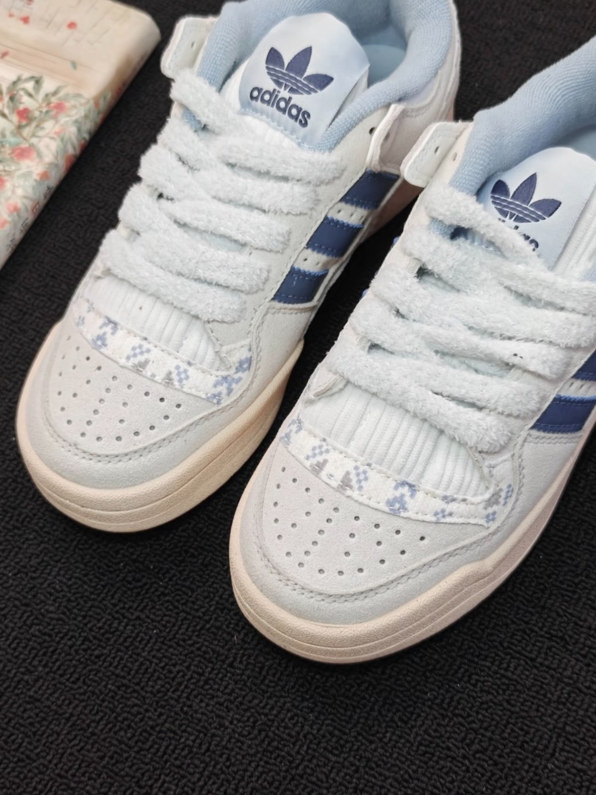 Adidas Originals FORUM Low top Skateboard Shoes Unisex White – KJ4299
