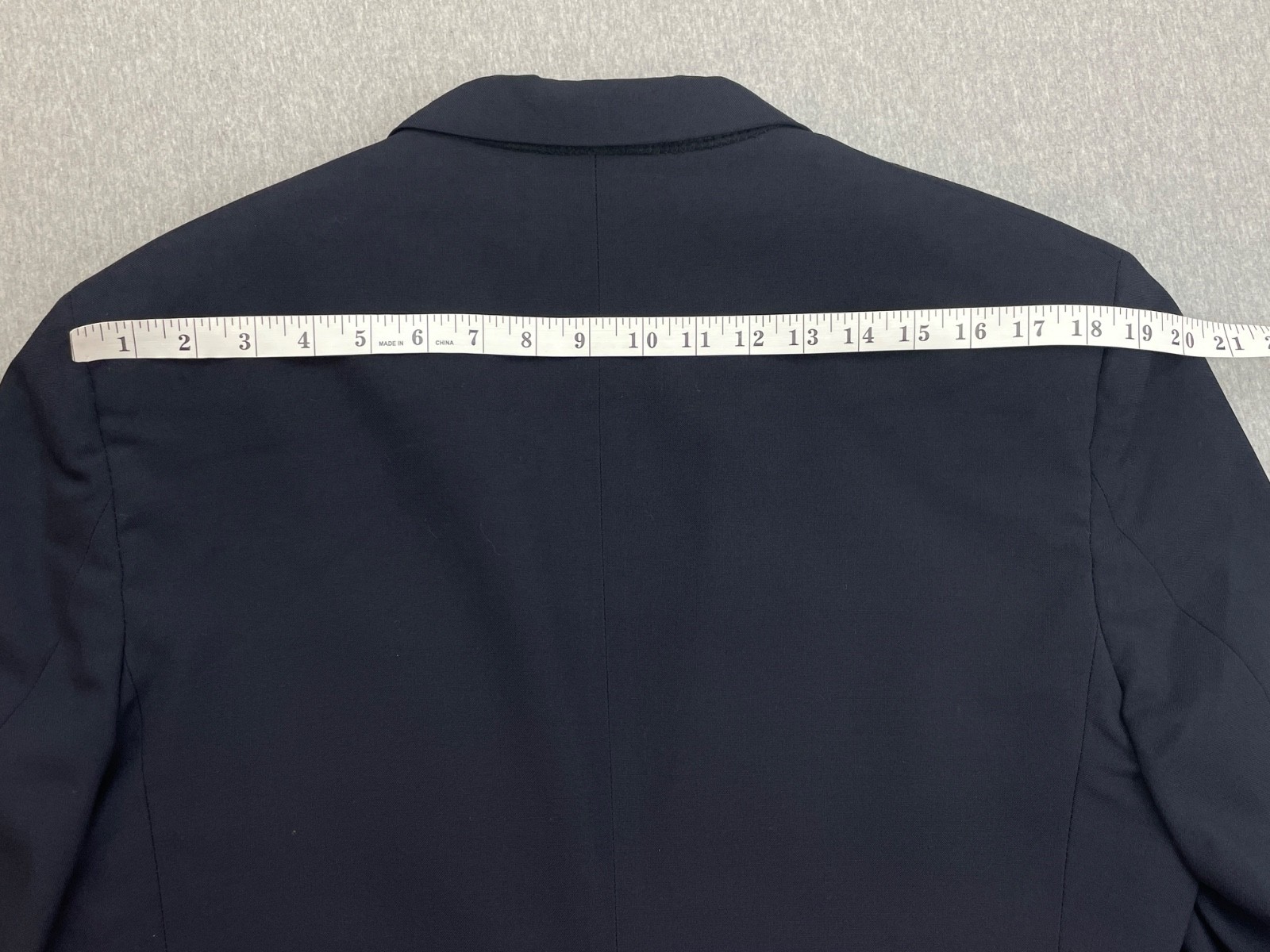 Jos A Bank Blazer Men 40R Navy Blue 100% Wool Single Vented 2-Button Executive