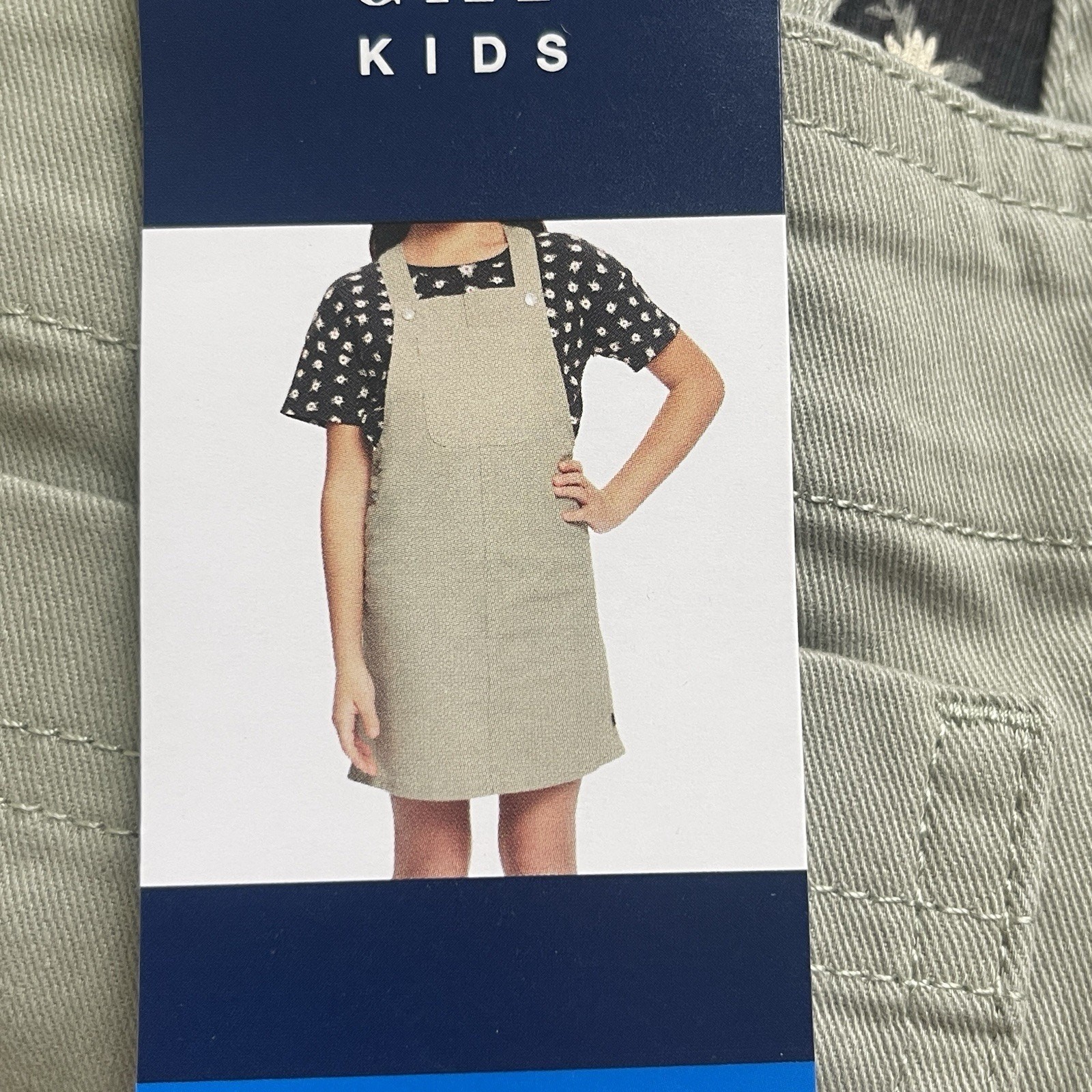 Gap Kids Skirtall 2-Piece Chest Pocket Adjustable Straps Dress & Tee Set, Large