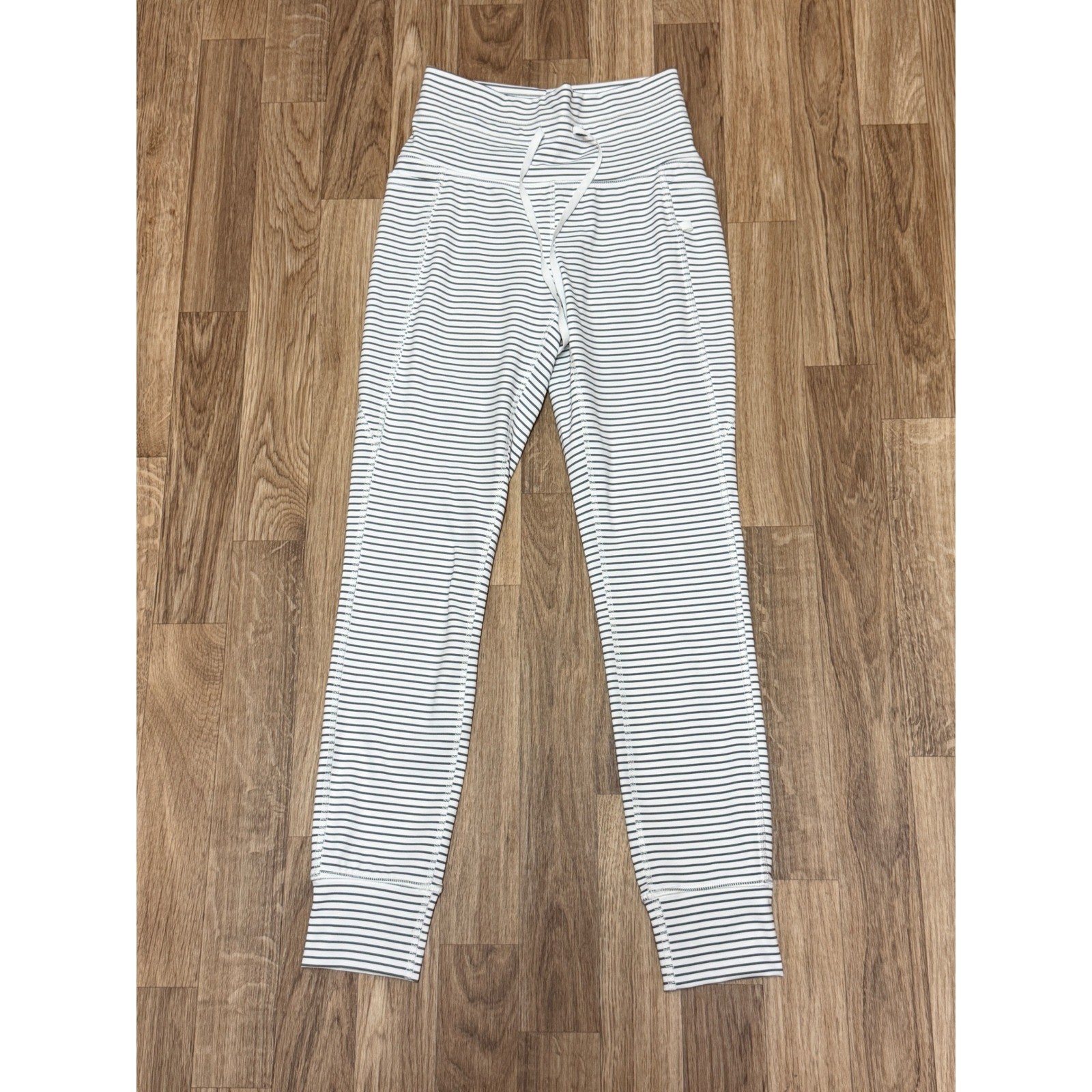 NWT Halara Womens High Waisted Striped Leggings 7/8 Drawstring Pockets XS