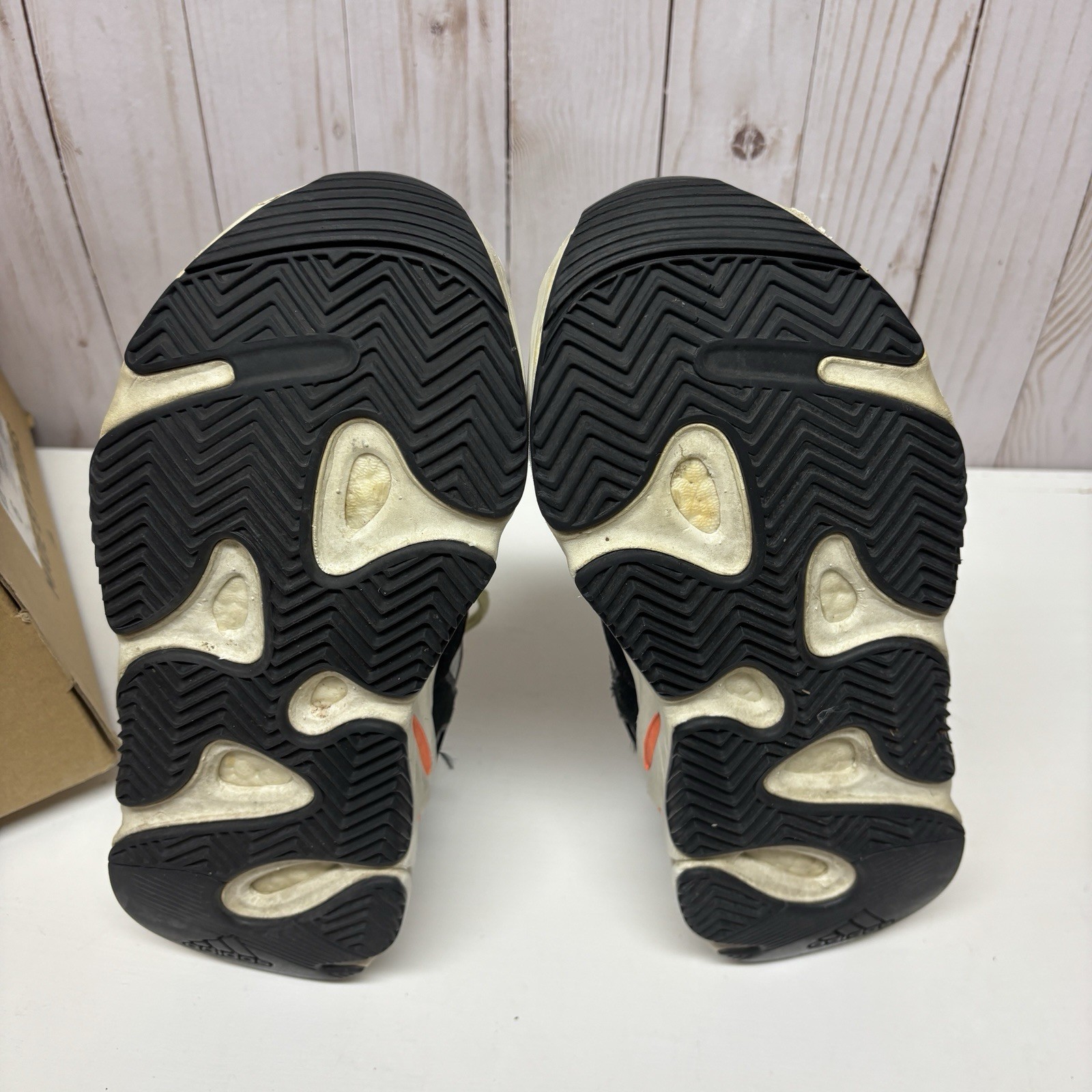 Size 6 – adidas Yeezy Boost 700 Low Wave Runner
