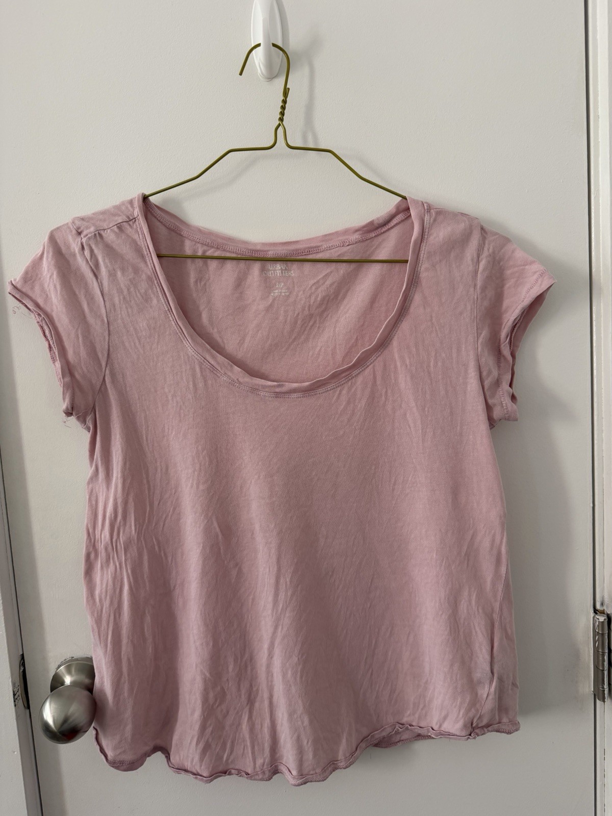 Urban Outfitters Vintage Pink Short Sleeve Tshirt Round Neck Boho Sz Sm Fits M