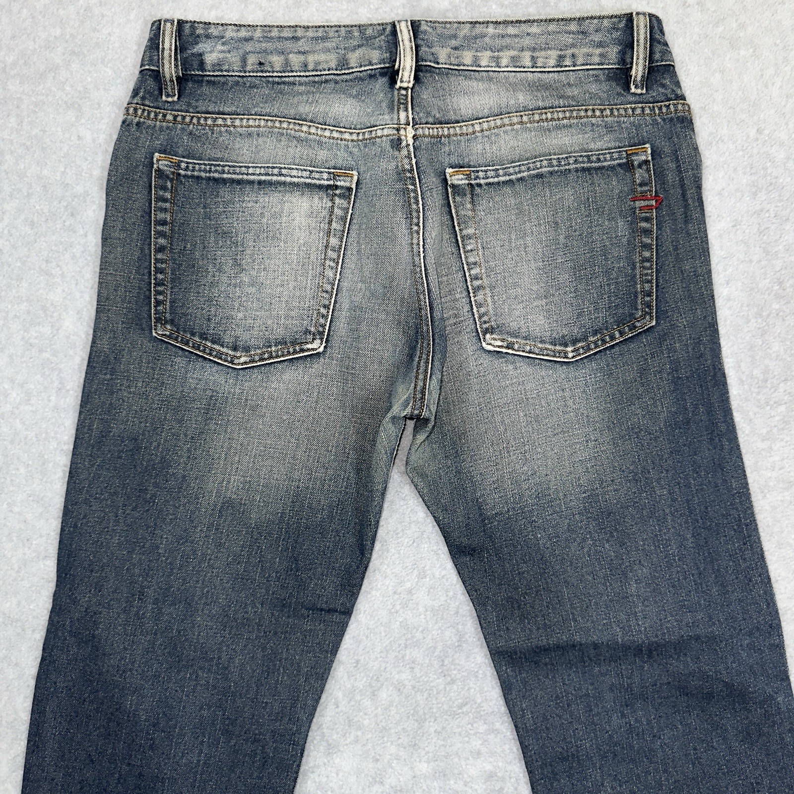 Diesel Jeans Mens 33×29 Rabox TAPERED Leg Made in Italy Button Fly Altered READ