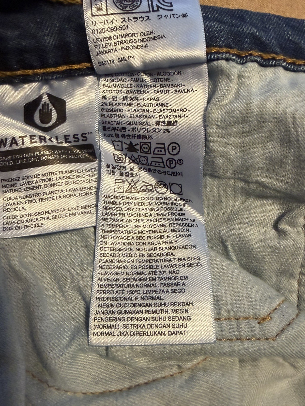 Levis Strauss Co Mens jeans 38×30 Blue Medium Wash Regular Tapered 29507-0003