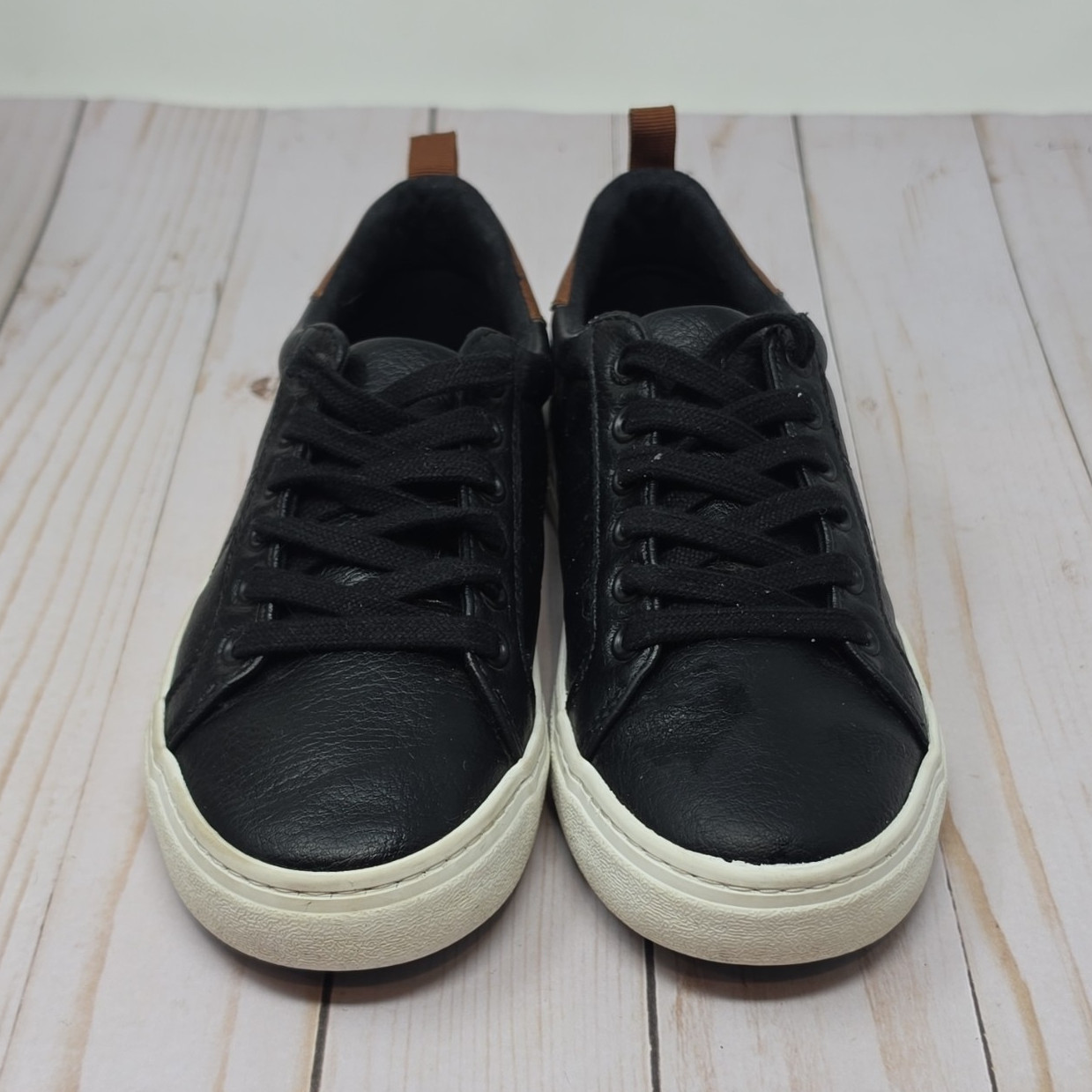 Old Navy Unisex Kids Faux Leather Low Top Lace-Up Sneakers Black/Brown US 2